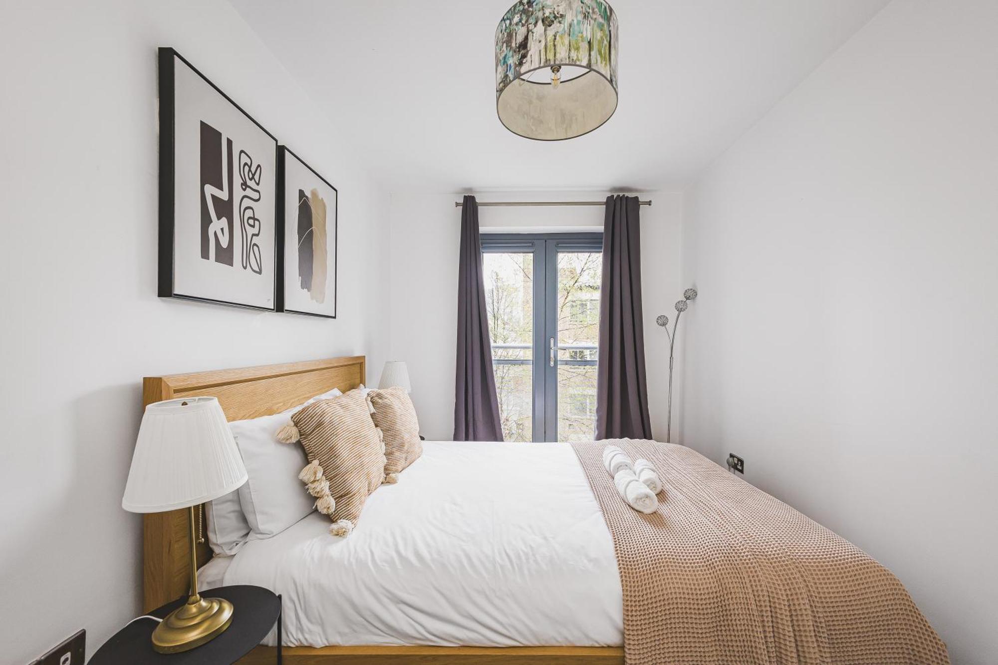 Jacobs Court By Artsy Apartment