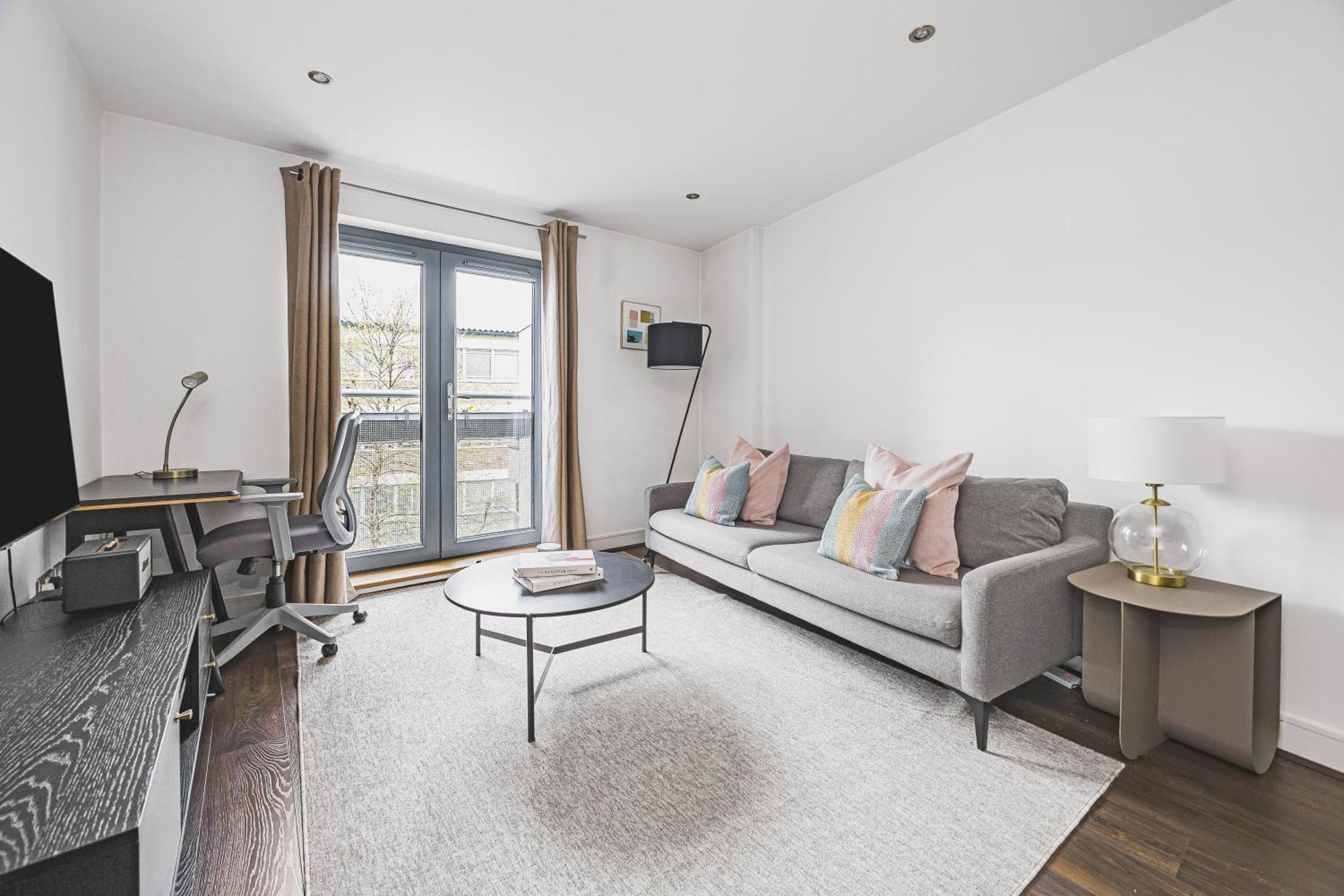 Jacobs Court By Artsy Apartment *