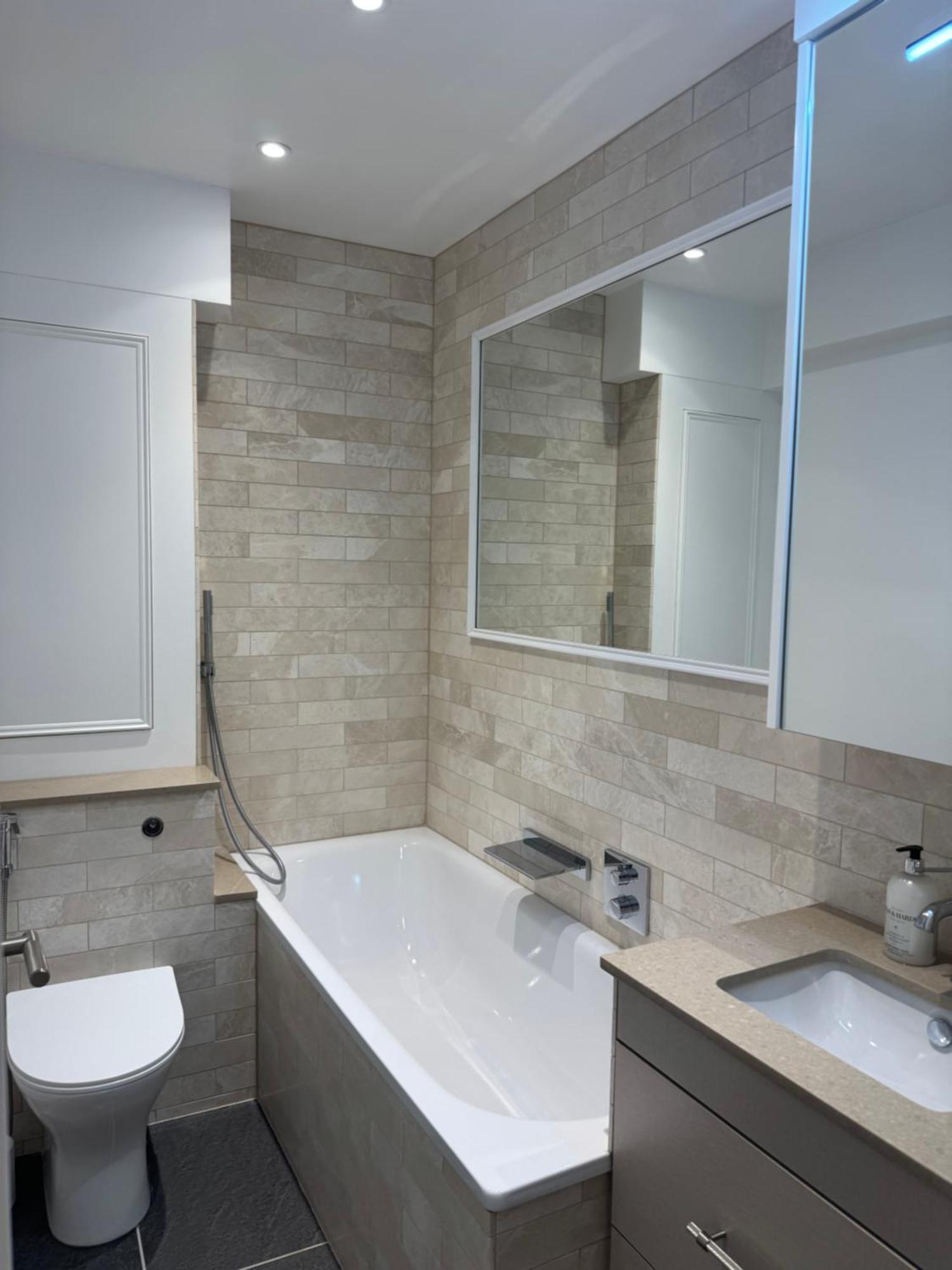 Apartment Stunning 2-bed, 2-bath In *