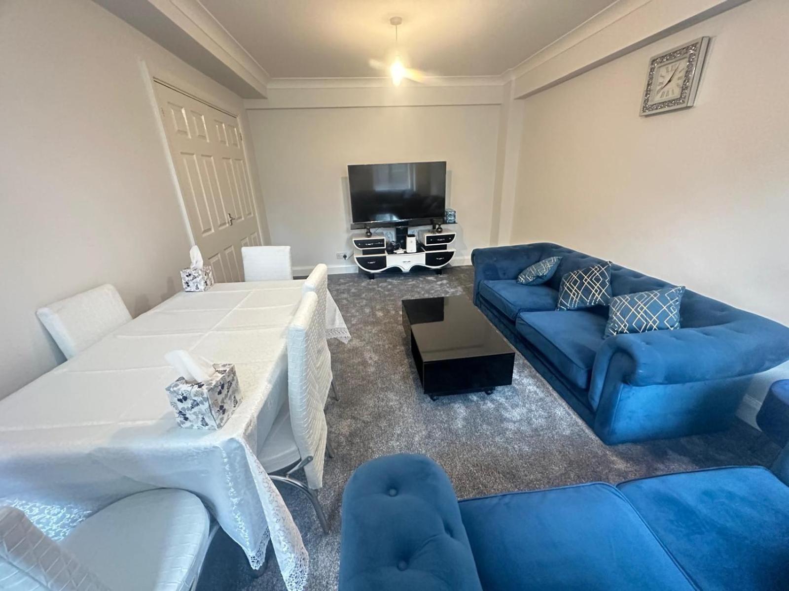 Paddington 2 Bedroom * London