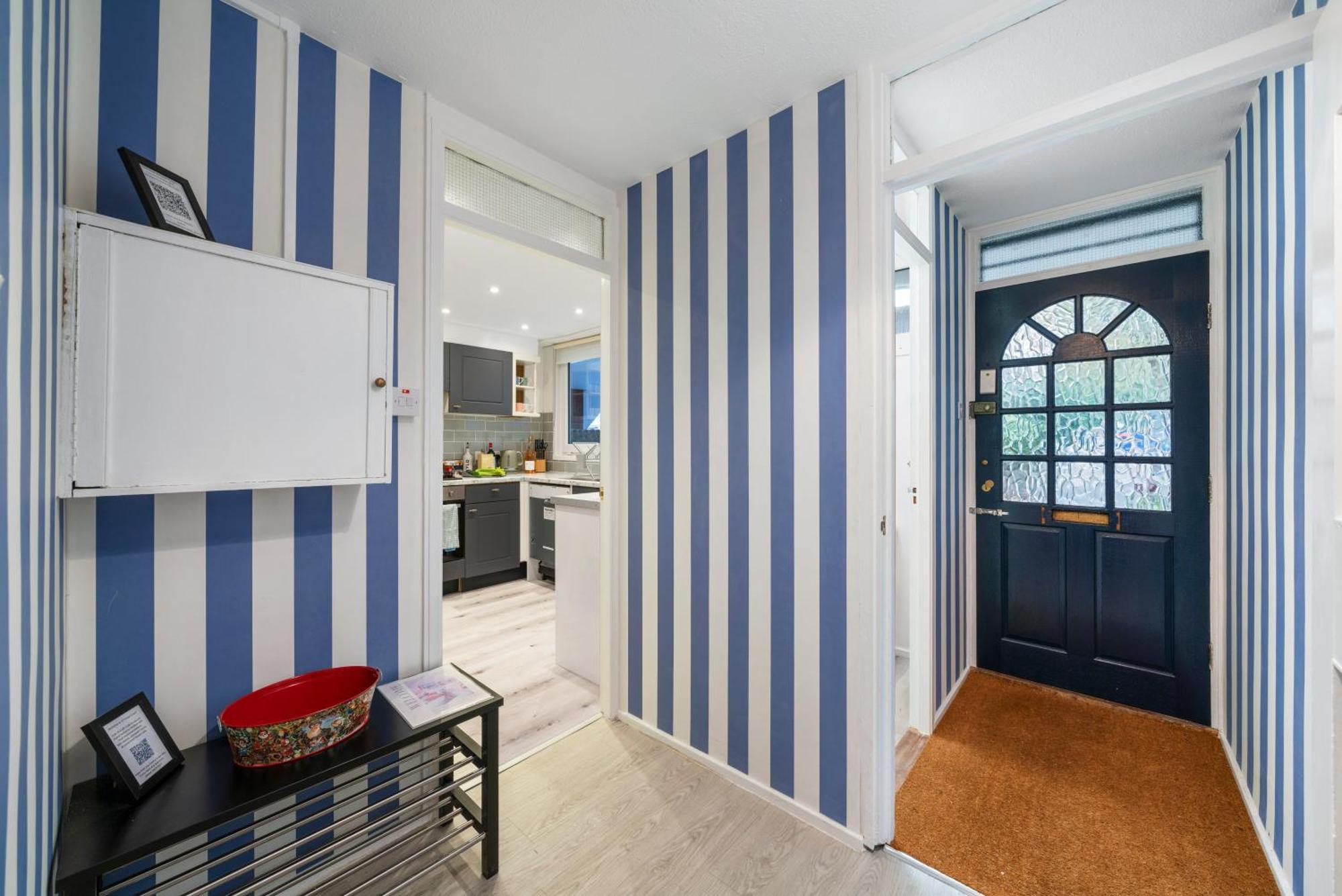 Apartment Fantastic Split-level Flat Next To Battersea Park *