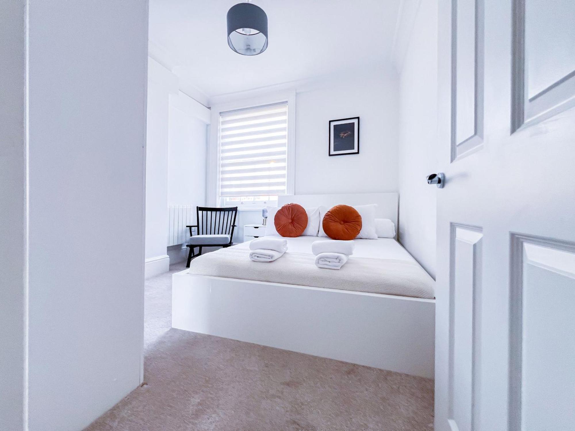 3-bed In The Heart Of Fitzrovia Appartement Londen
