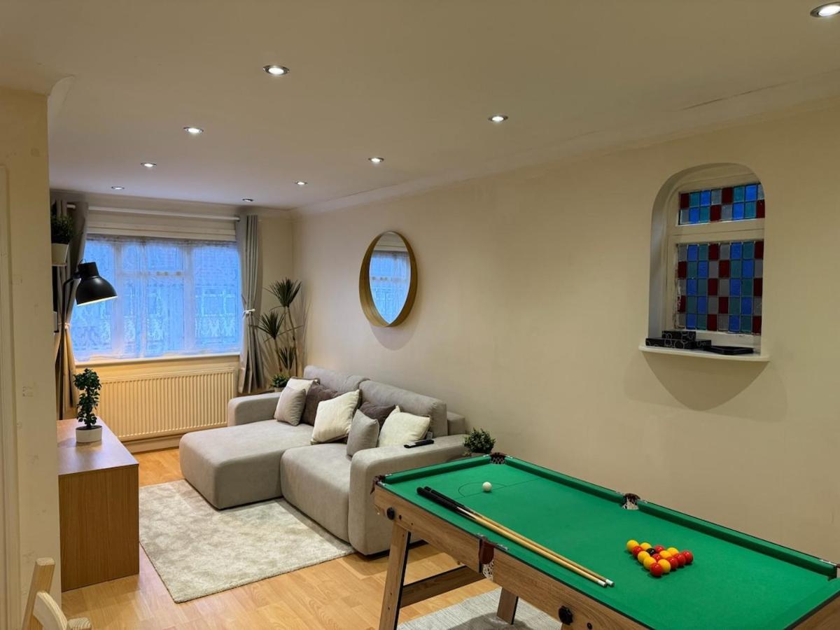 Apartment Cosy 2 Bed Next To Wembley Stadium *
