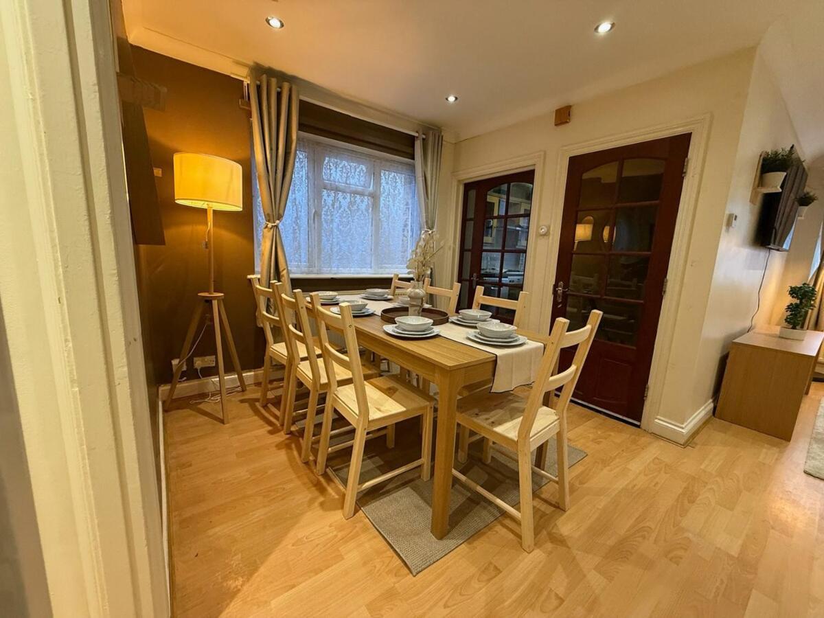 Apartment Cosy 2 Bed Next To Wembley Stadium London