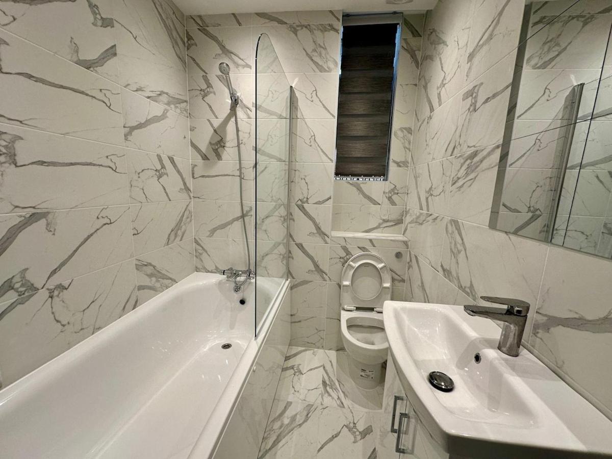 Luxury Flat Next To Hyde Park & Oxford Street * London