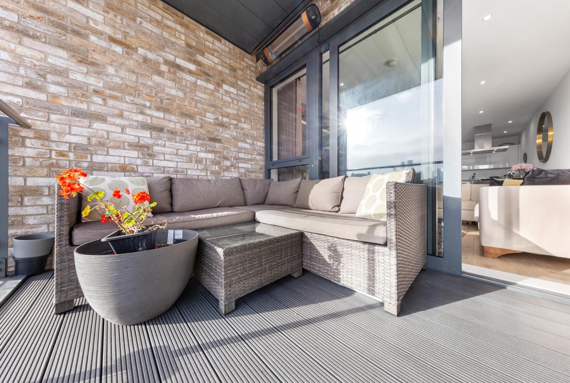 Spacious Modern 2br In The Heart Of Appartement *