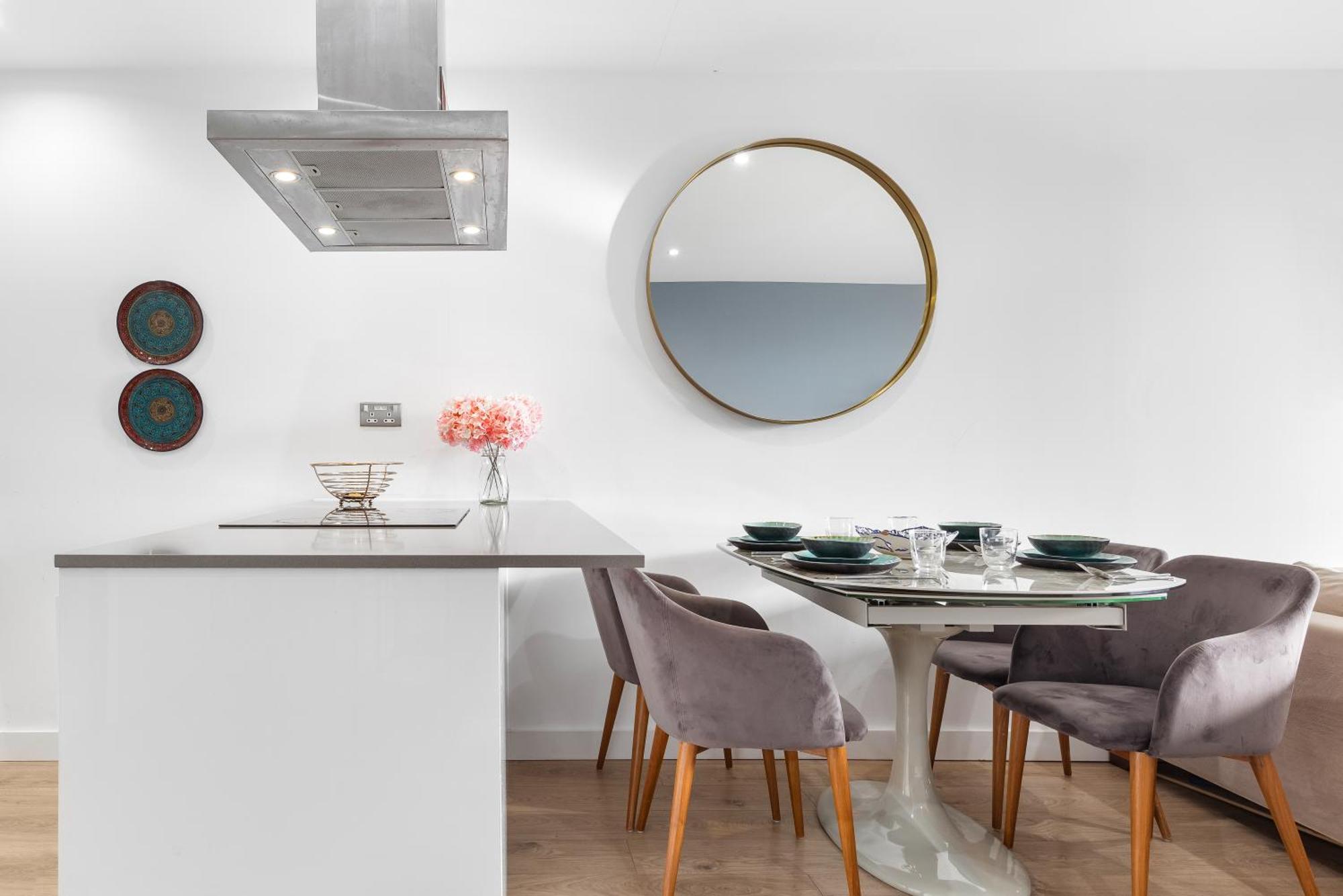 Spacious Modern 2br In The Heart Of Appartement *