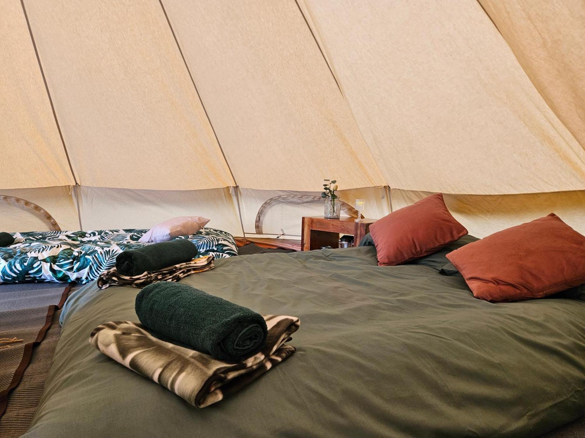 Luksustelt Readers Field Glamping Great Sampford
