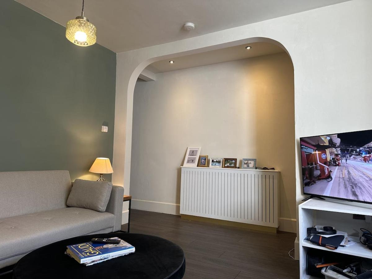 Apartment Modern Banker's Flat In Fulham