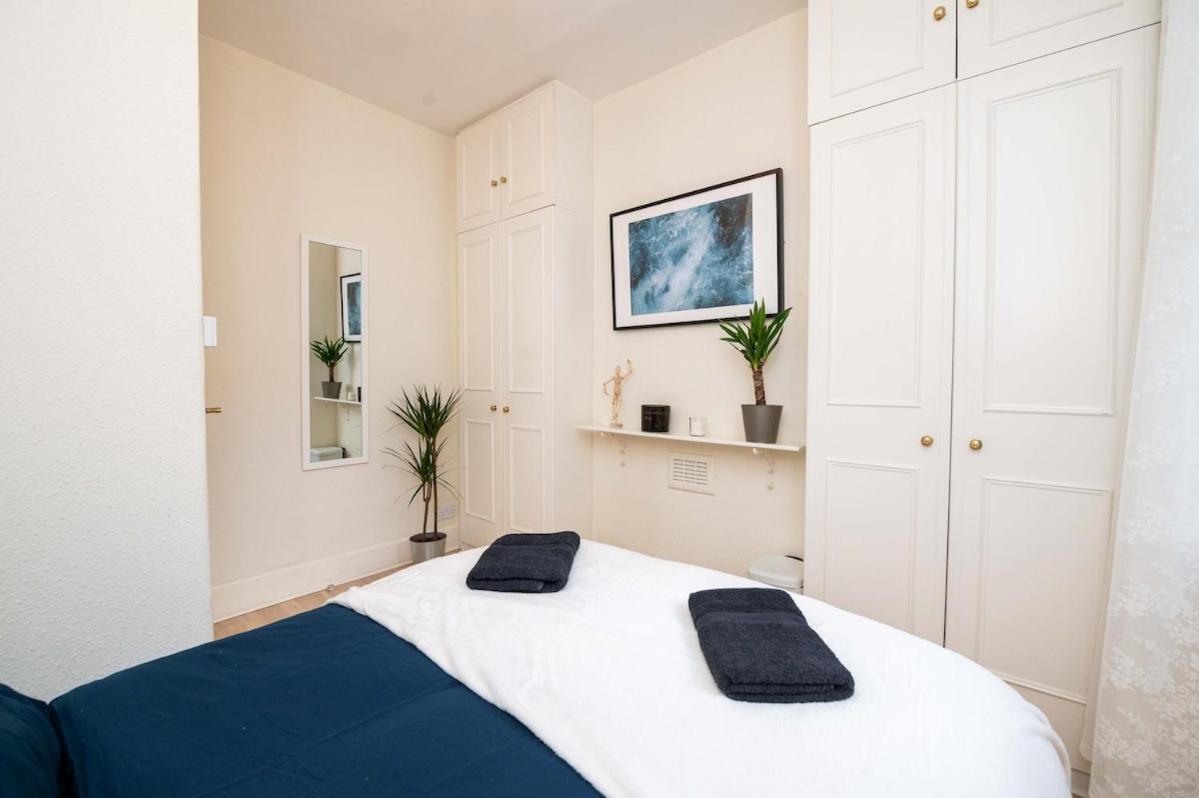 Bishop's Road - Welcoming Flat With Outside Space Apartment