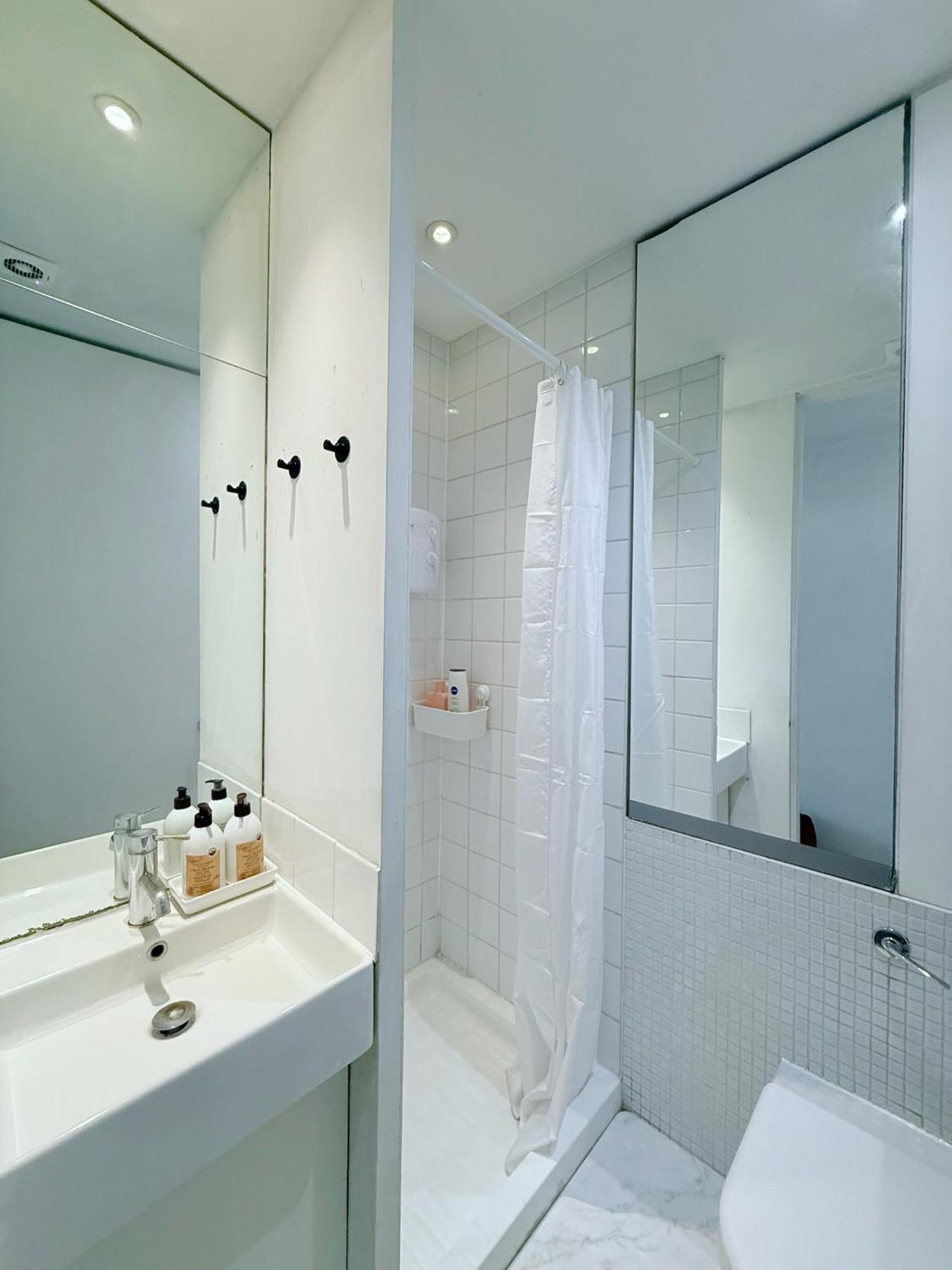 Spacious Heritage Flat Apartment London