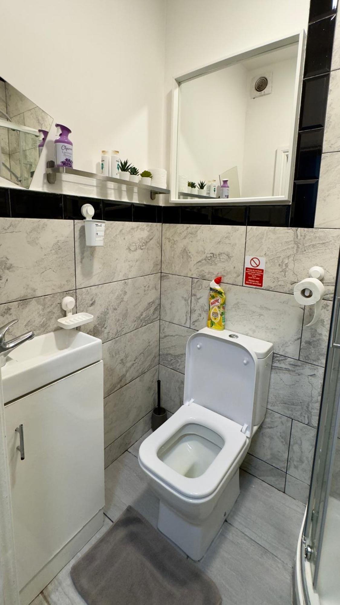 W3 Apartment London