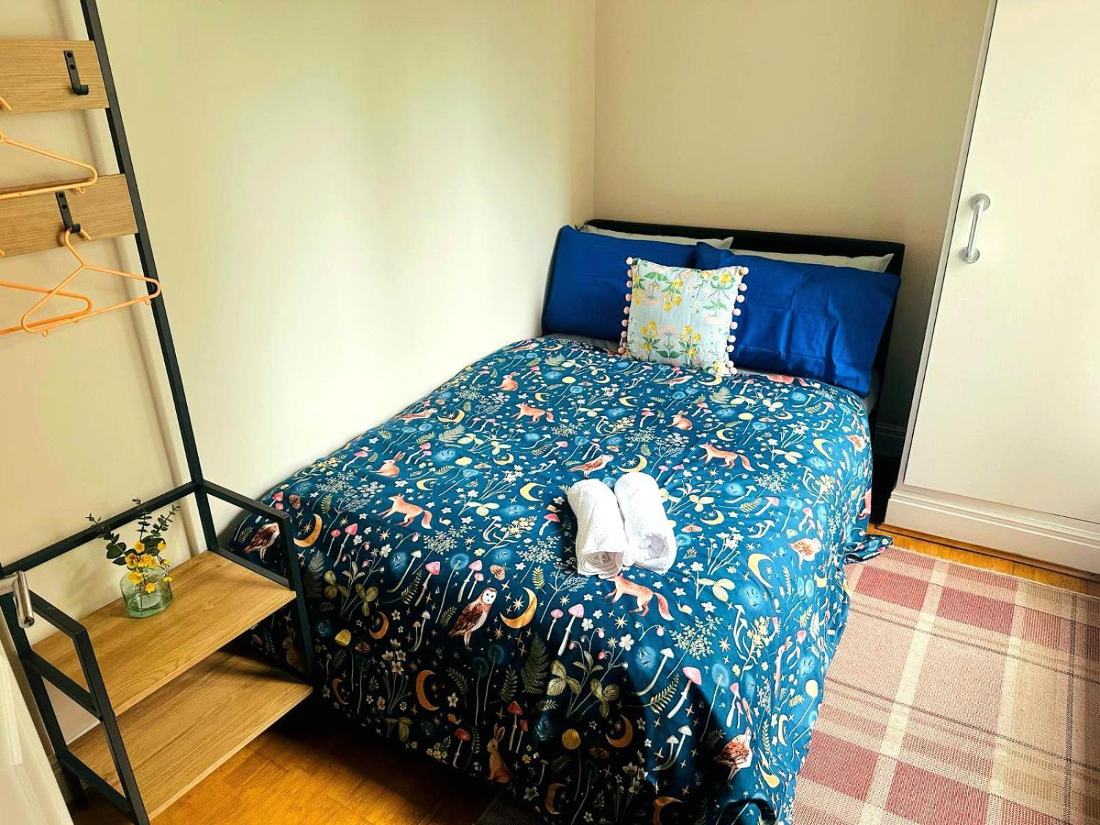 Lovely Around Kensington And Chelsea Locations W8 Sw5 Sw3 Sw10 By Ricky & Giustina Leilighet
