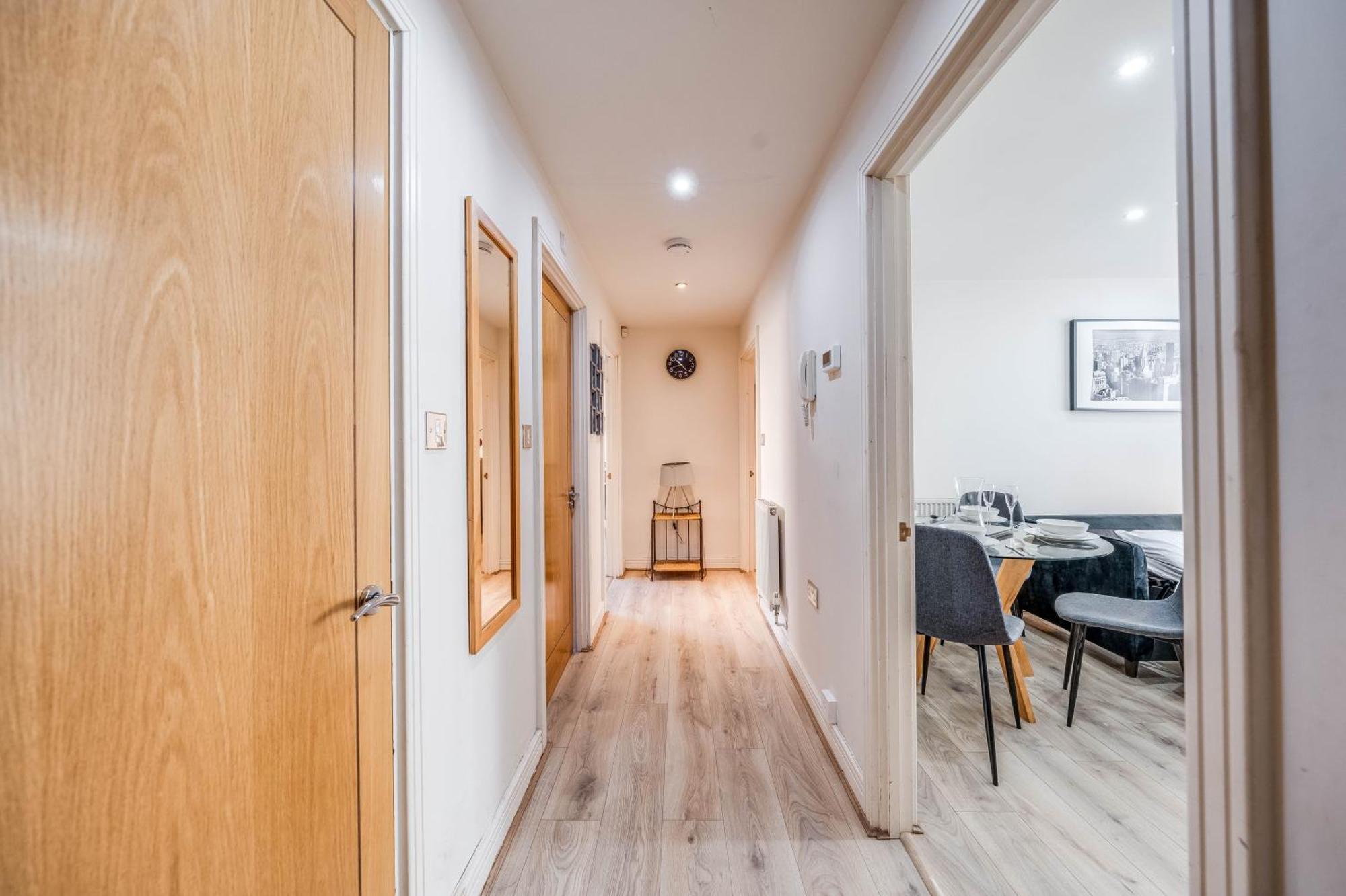 Apartment Canary Wharf O2 Excel Flat With Parking & Balcony