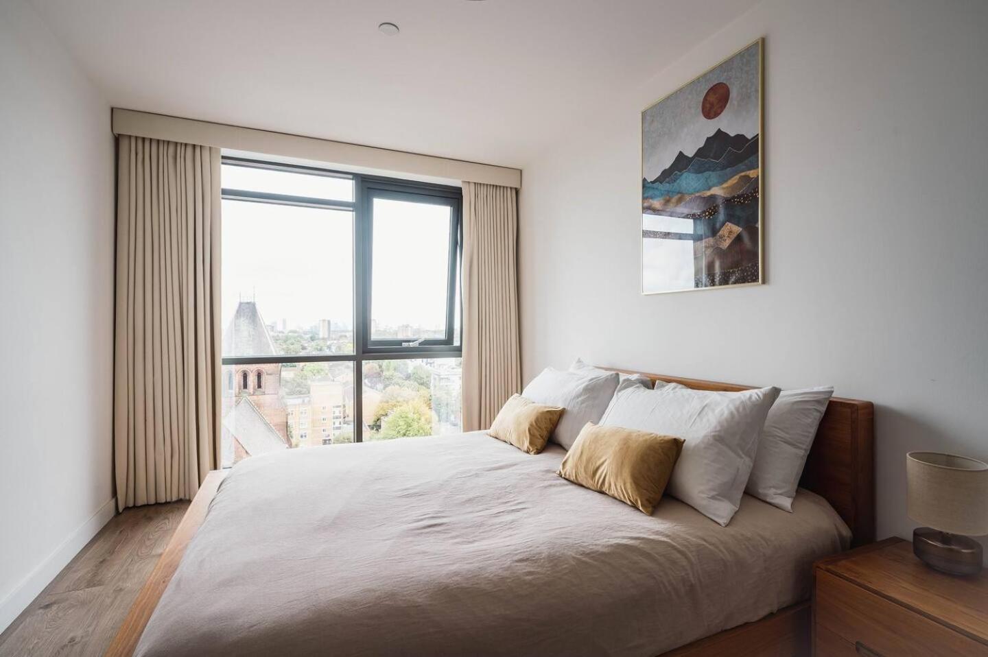 Appartement Pass The Keys 3 Bed 2 Bath With Stunning Views From The 8th Fl Londen