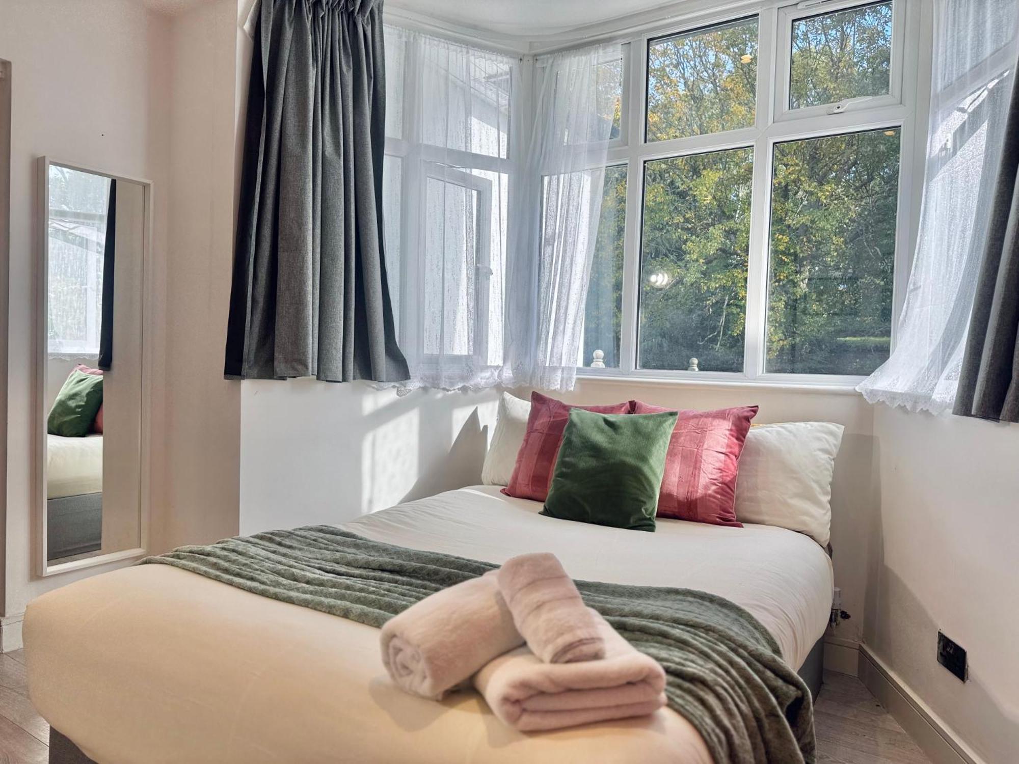En-suites With Free Parking 30min To Gasthof