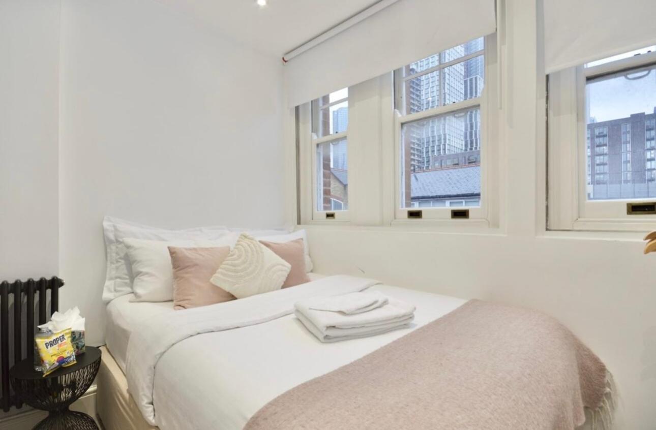 3 X Bedroom Riverside Flat With Hot Tub On Roof Terrace * Londen
