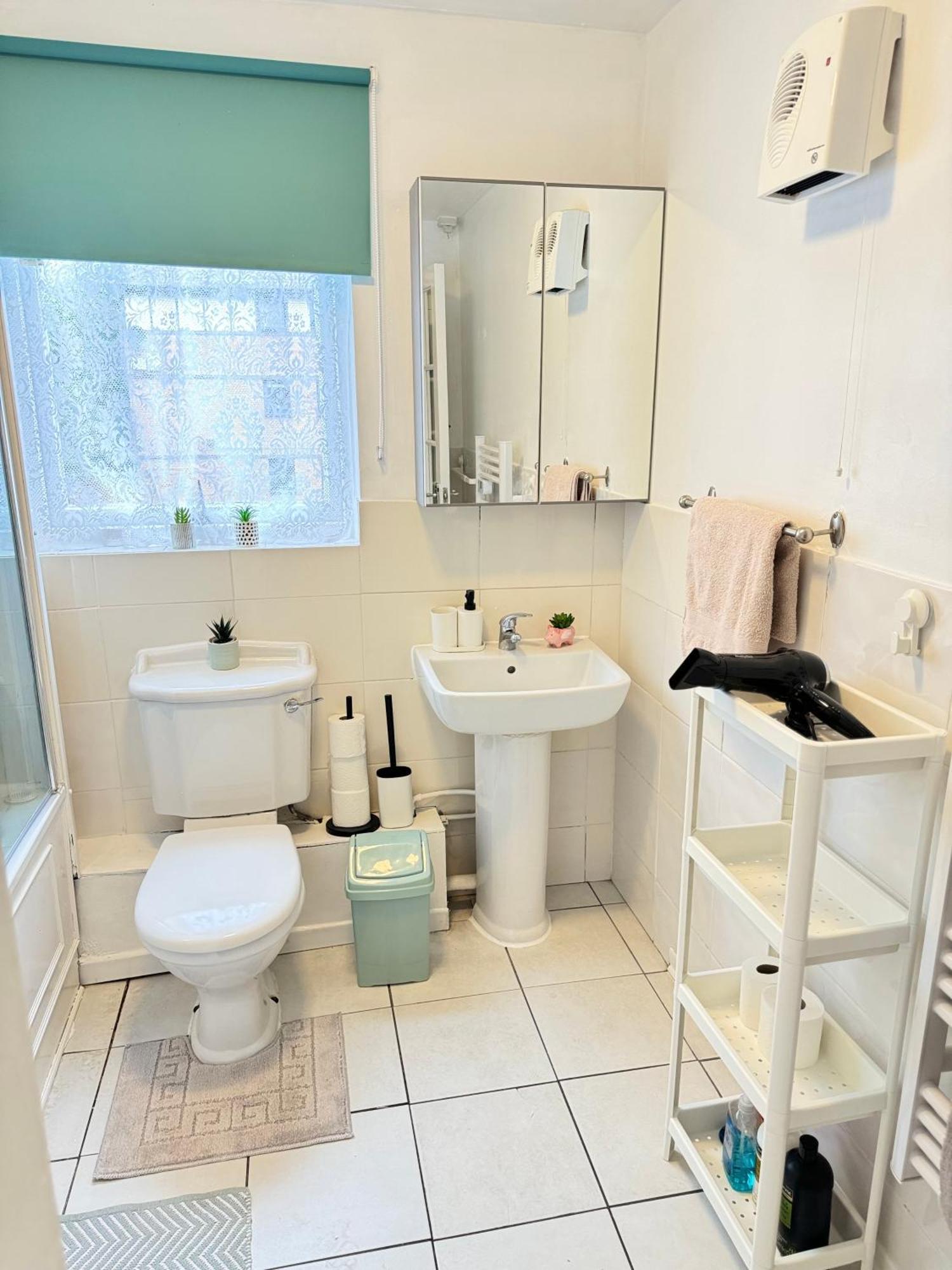 Appartement Tranquil 2 Bed Near Downtown & Free Parking *