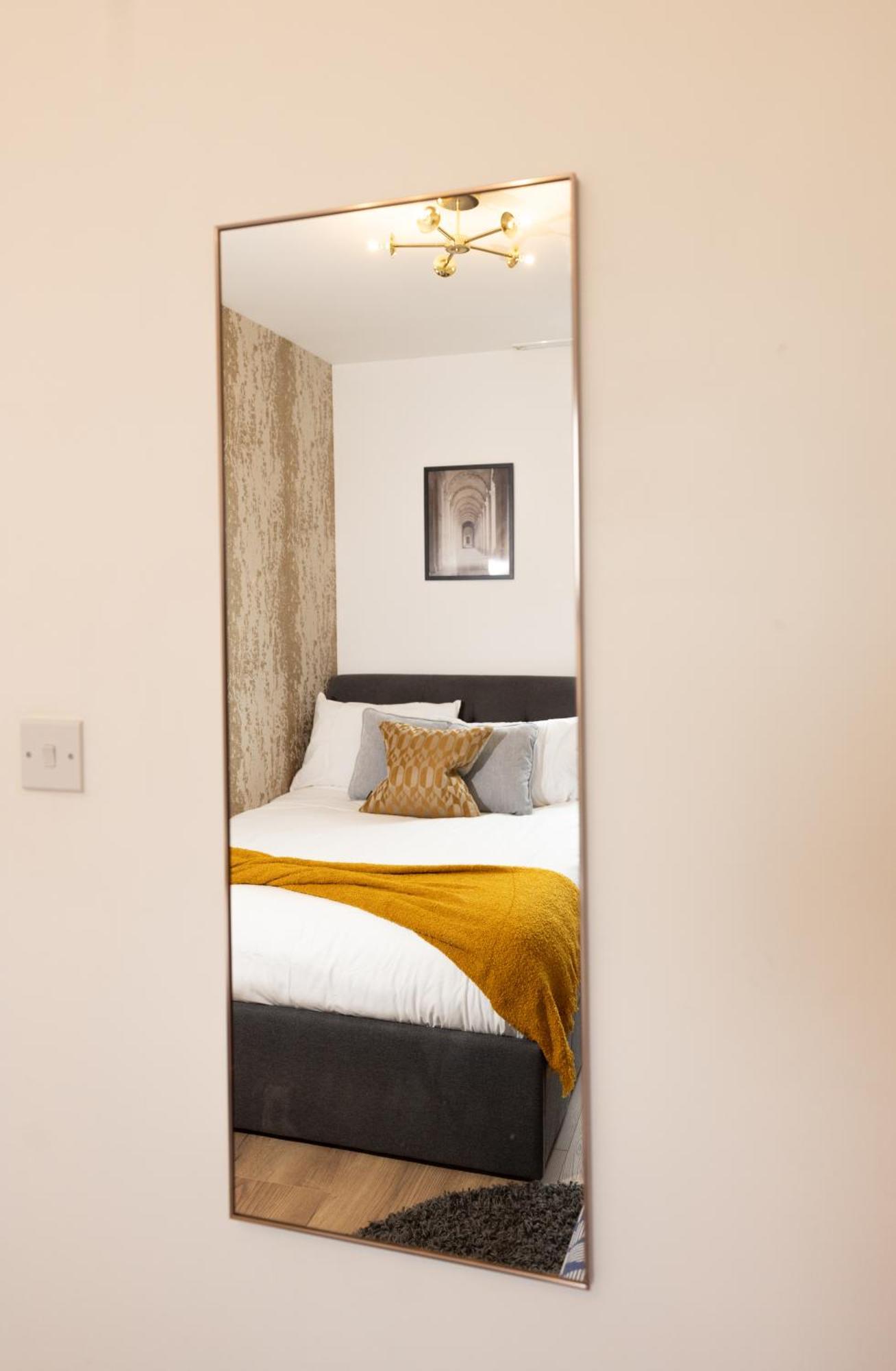 Appartement Stylish 3 Bed Near Downtown & Free Parking