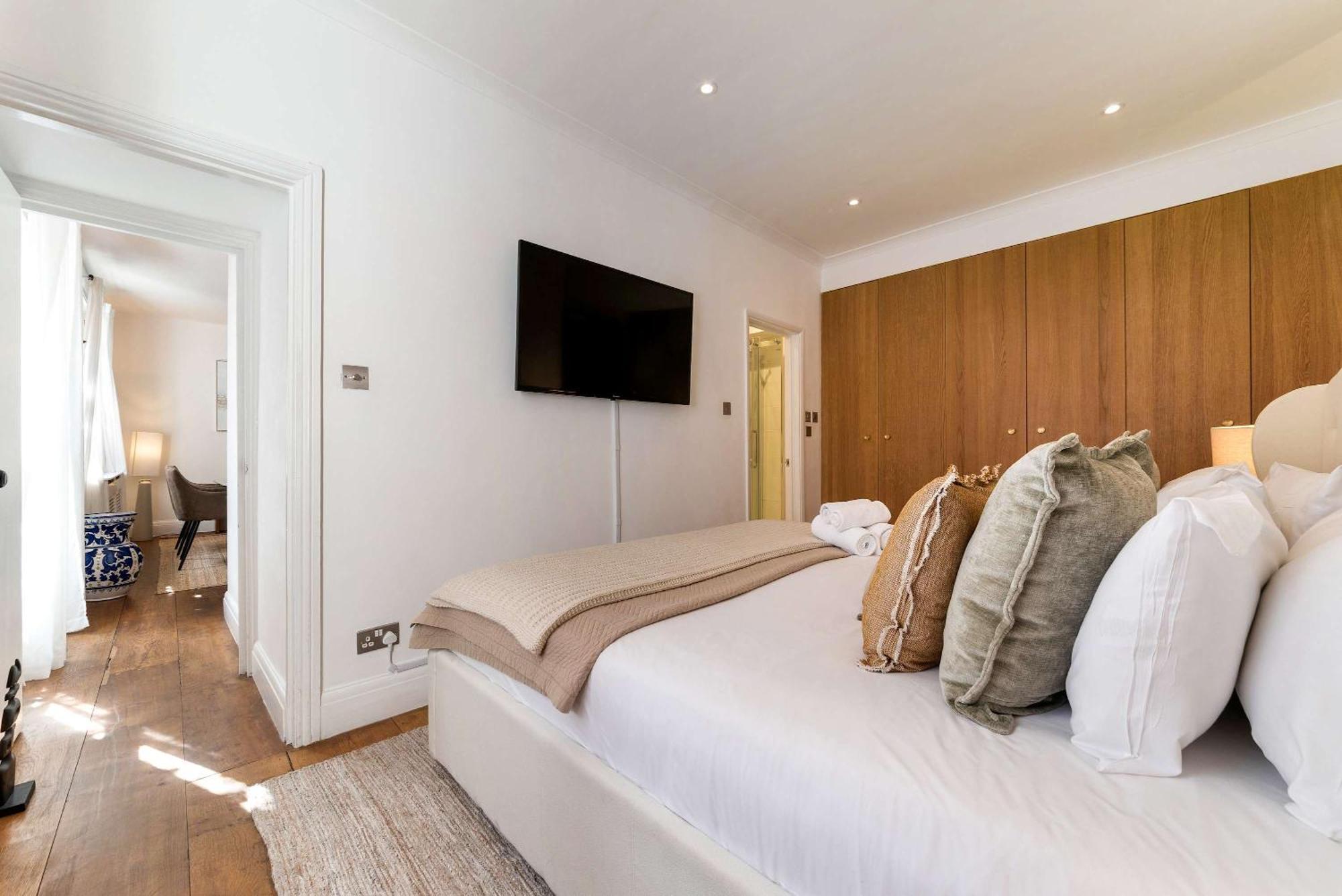 Madestays Premium Hyde Park Townhouse Feriehus London