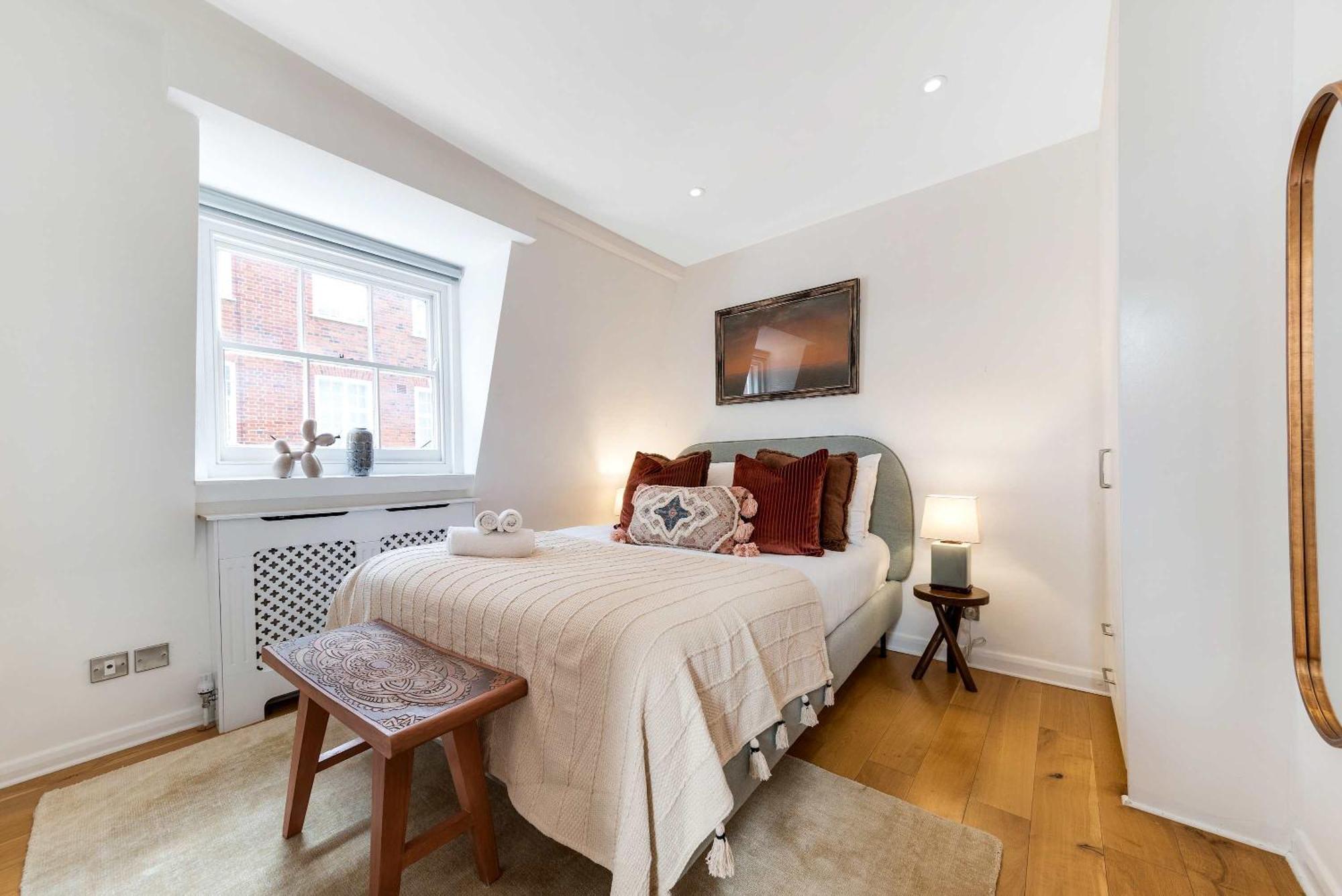 Feriehus Madestays Premium Hyde Park Townhouse *