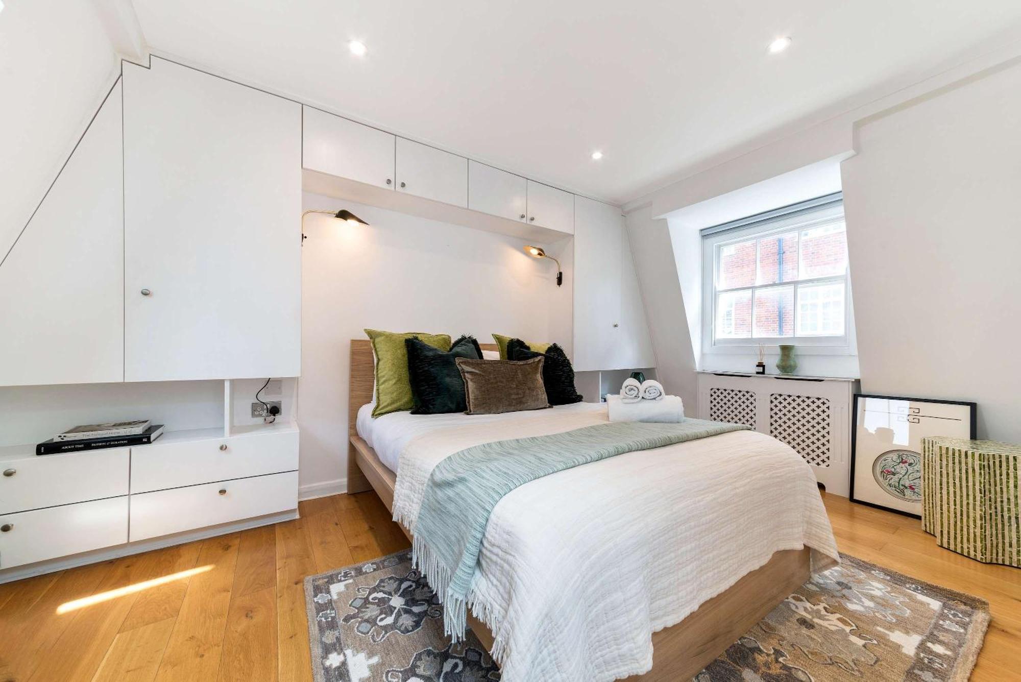 Feriehus Madestays Premium Hyde Park Townhouse London