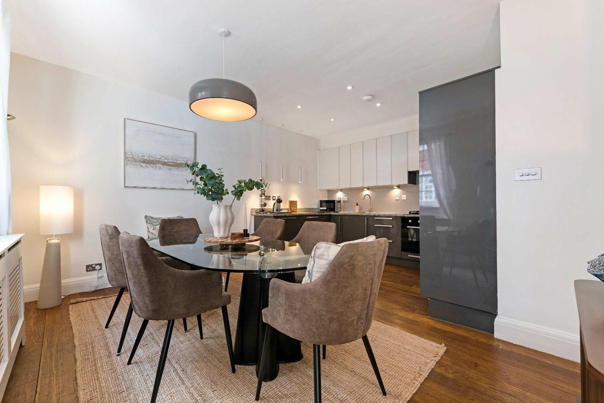 Madestays Premium Hyde Park Townhouse Feriehus