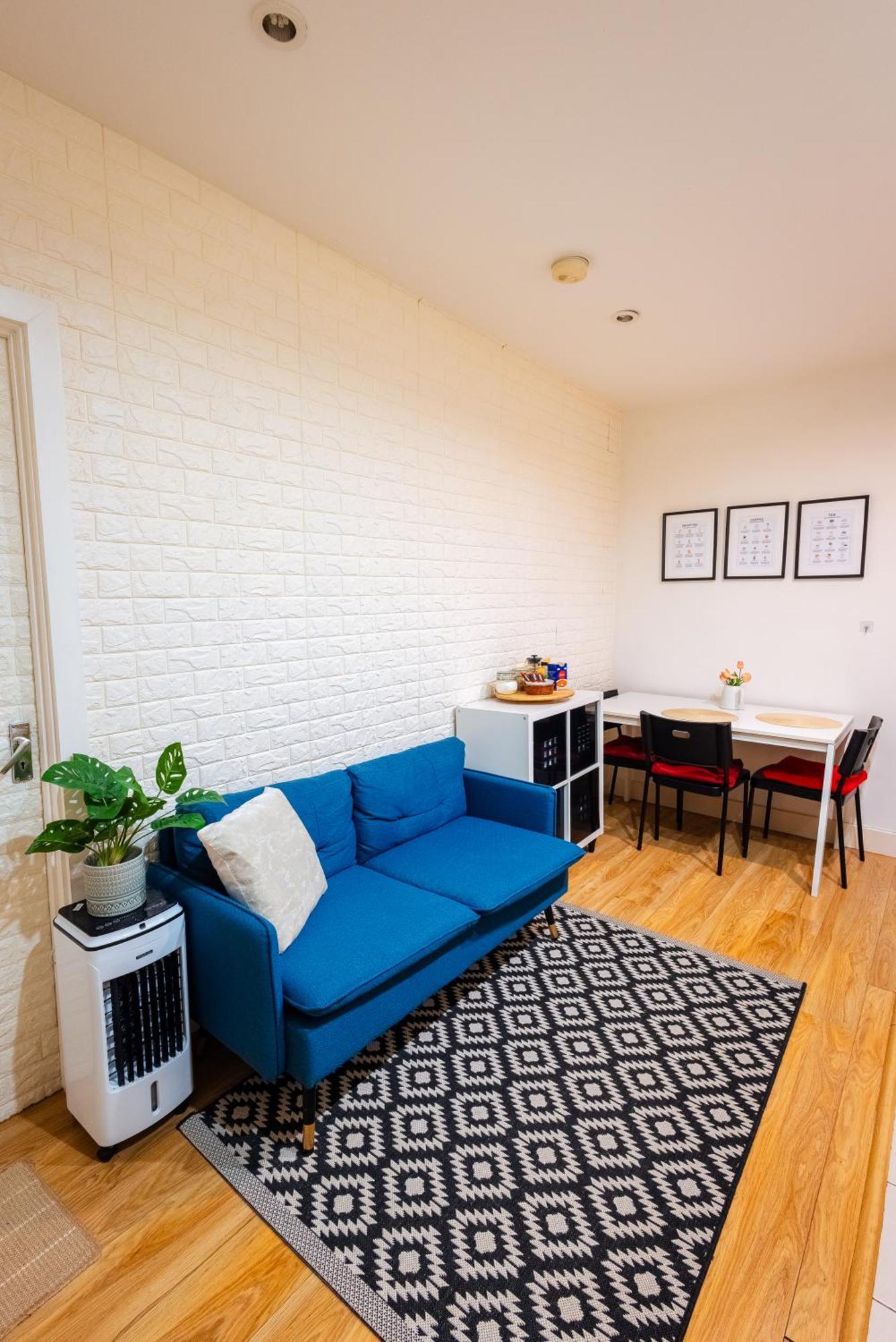 Guest house Elagant En-Suite *