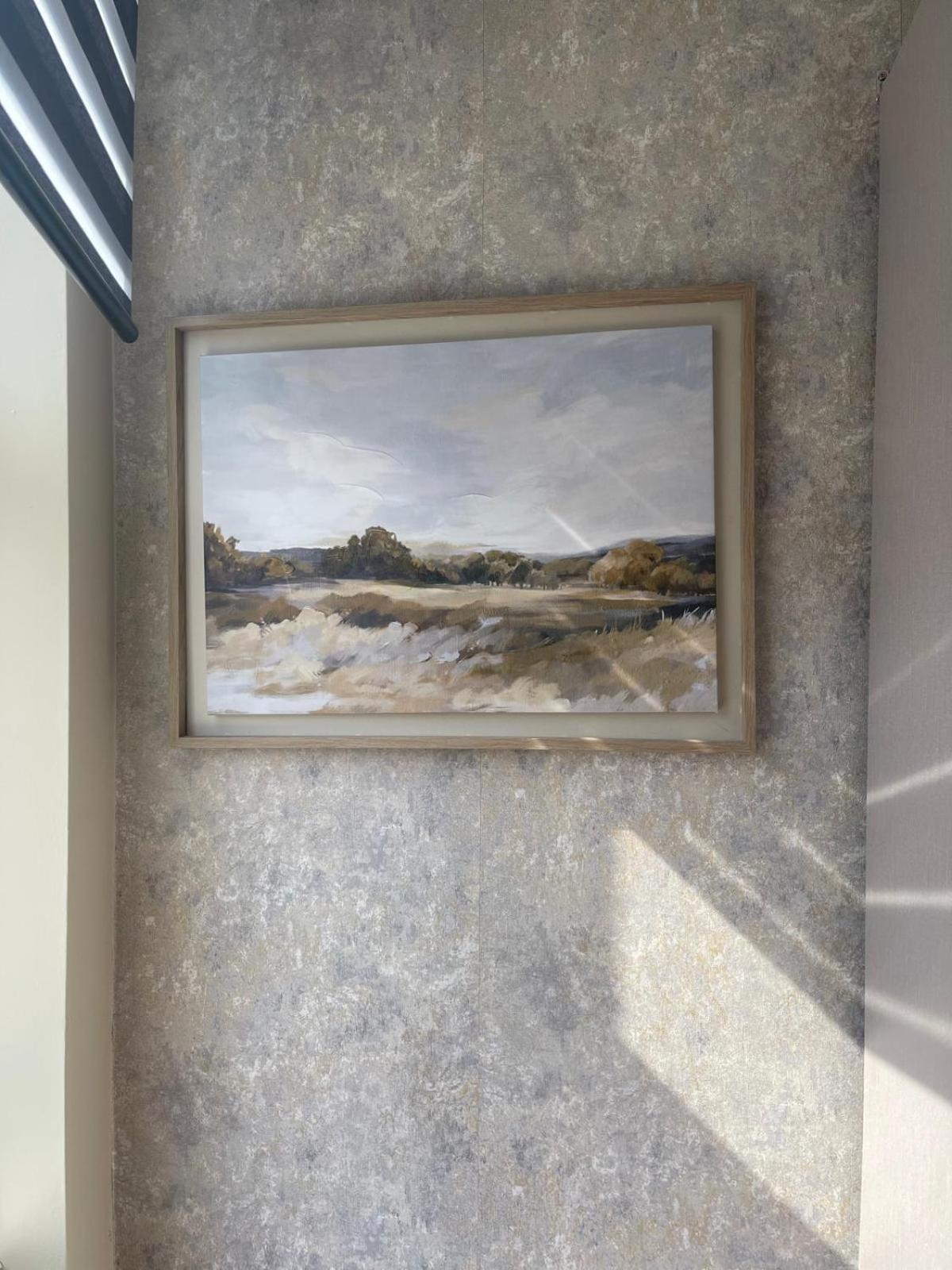 Apartment 8