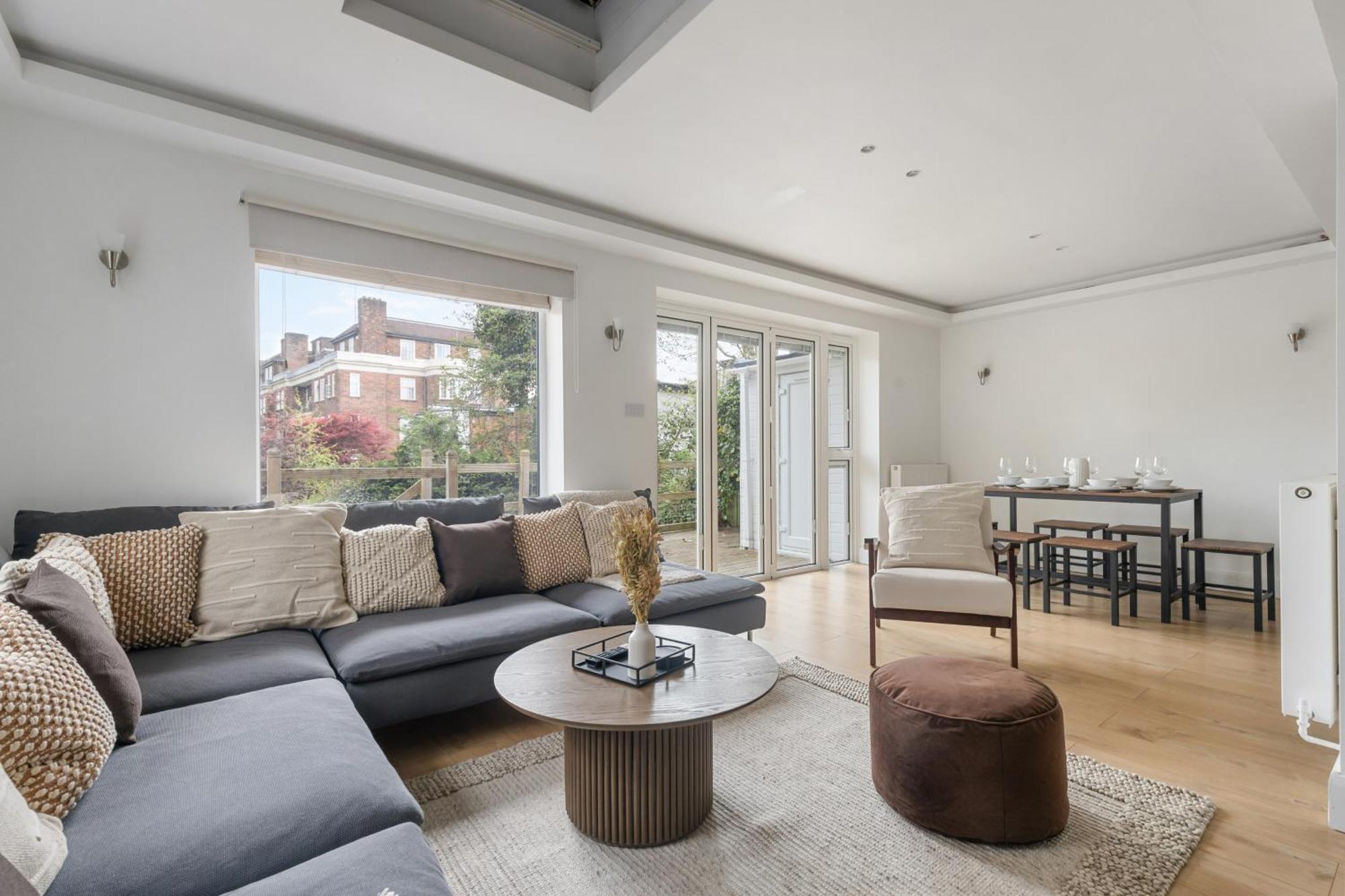 Apartment Stunning 3bd With Garden & Free Parking London