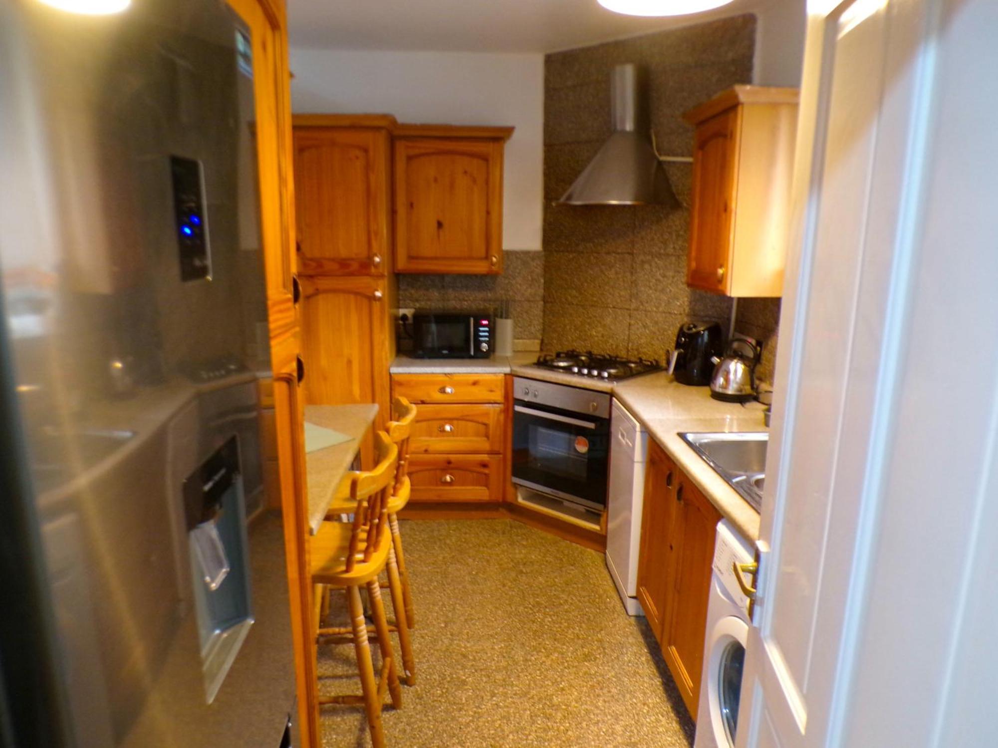 Apartmentsleeps7-paddington-balcony-bbq-ac