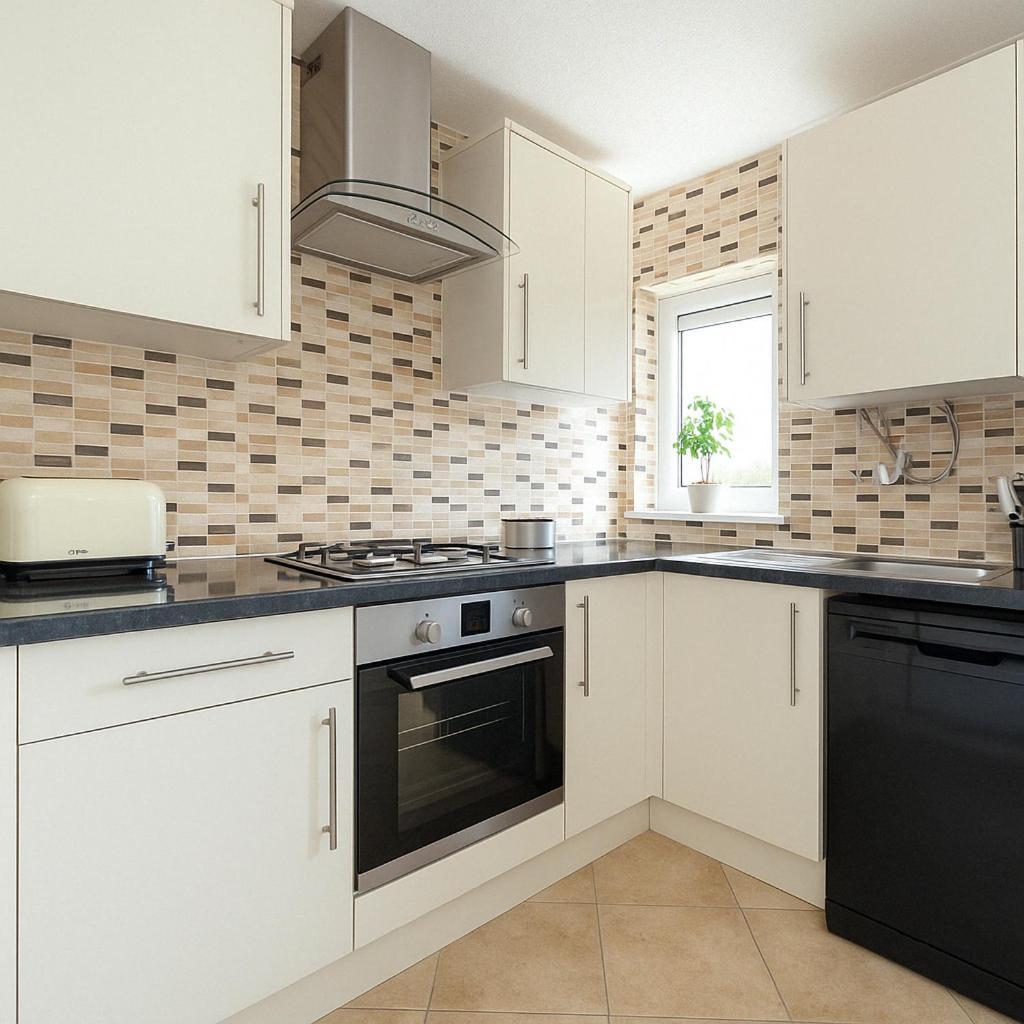 Hidden Gem In North - Spacious Flat With Garden Views Apartment