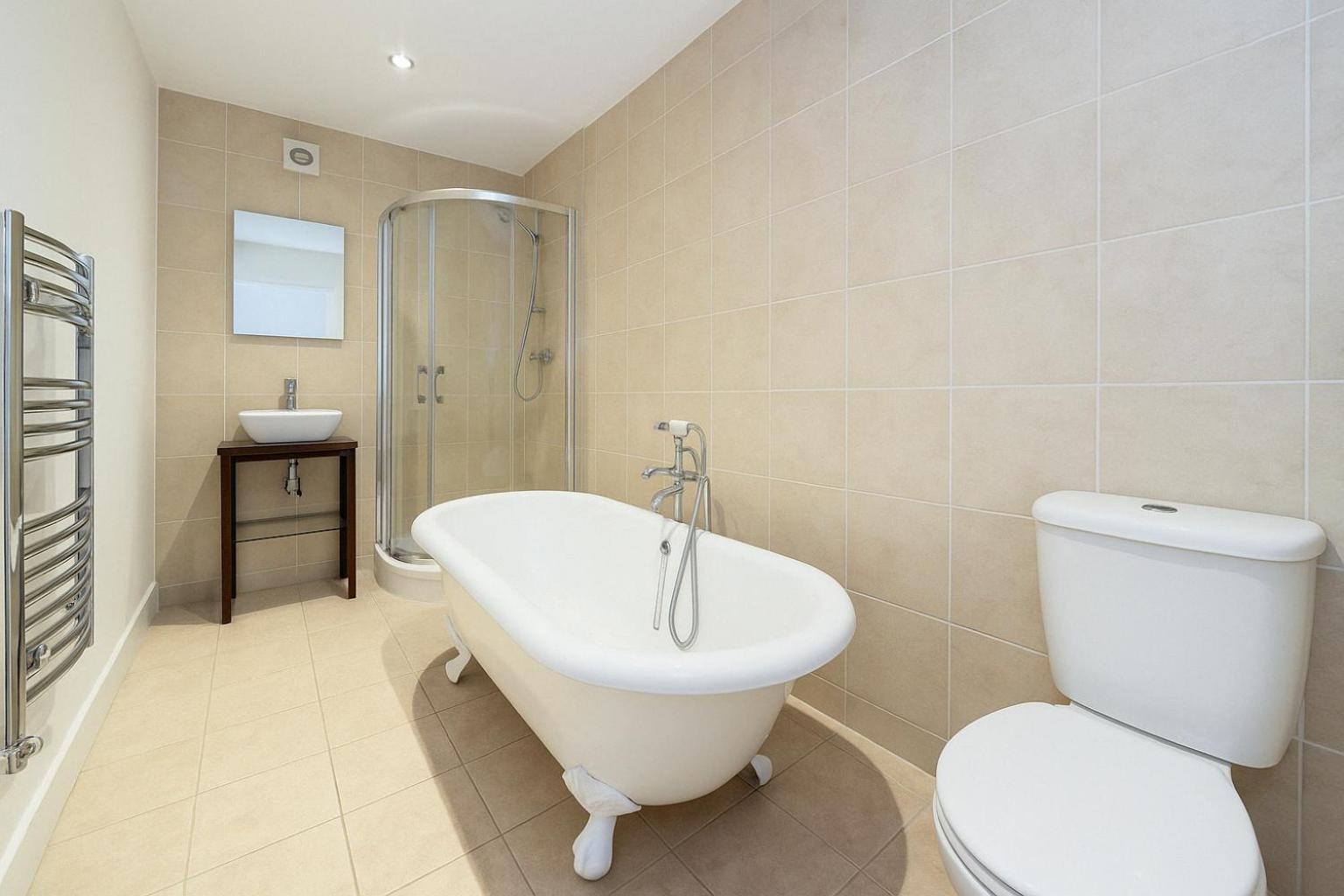 Modern Flat Near Wandsworth - 2 Min To Earlsfield Station Apartment *