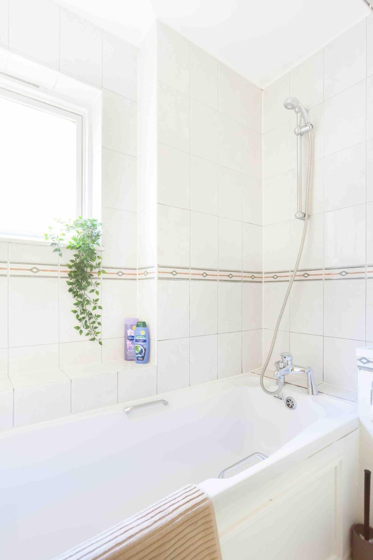 Tower Bridge Homestay *