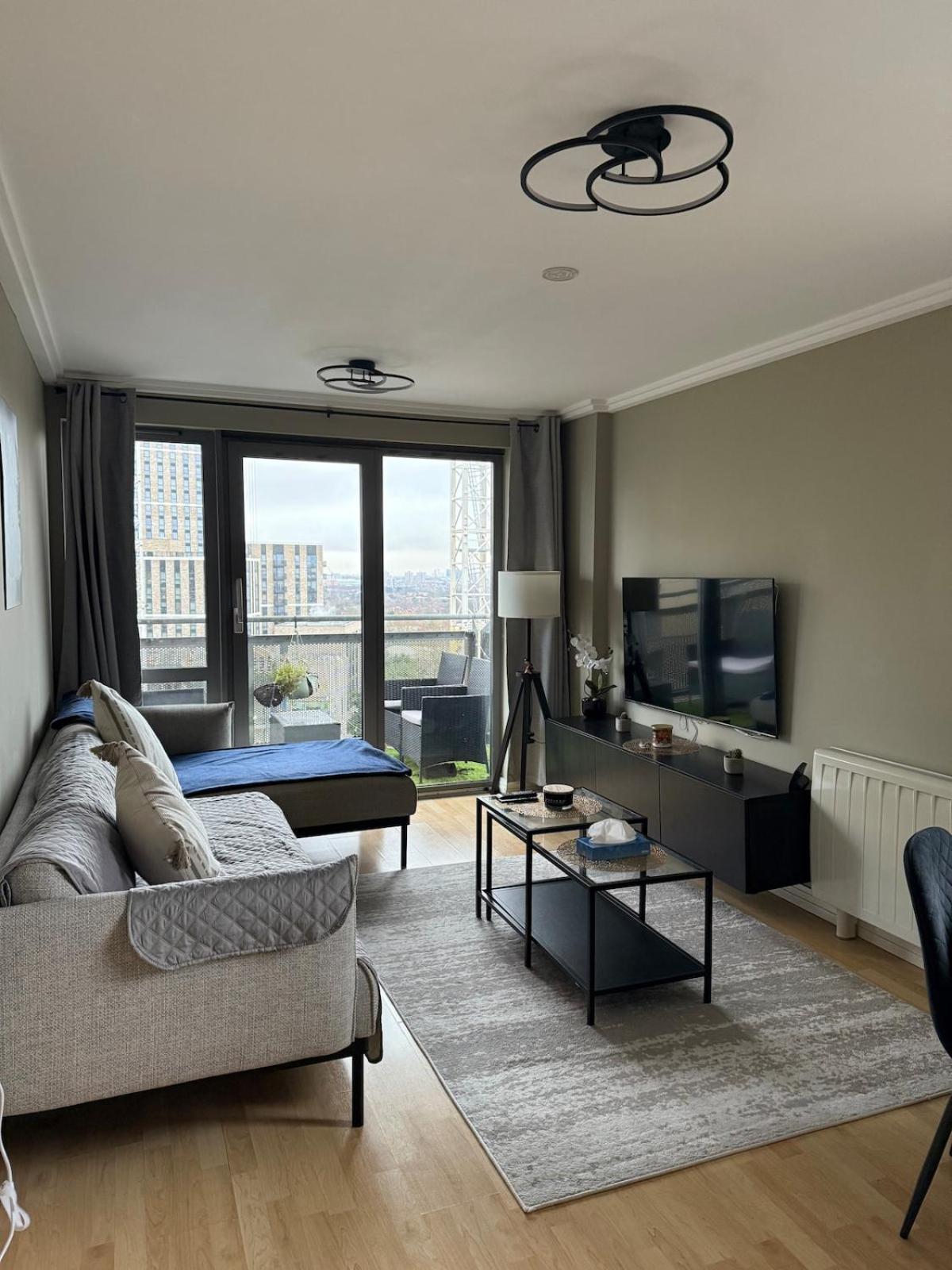 Modern Flat Apartment