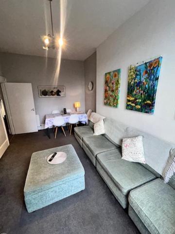The Notting Hill Nest 3br * London