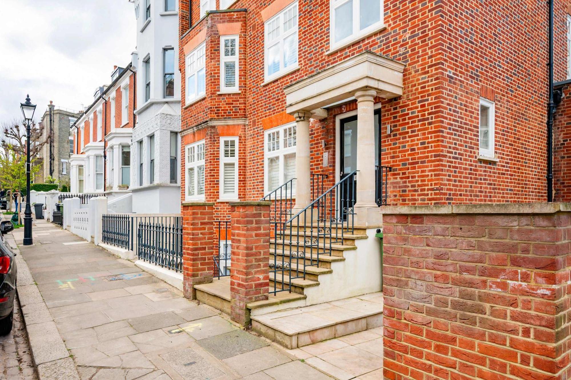 Apartment The Bohemian Rhapsody, Hampstead - By Out Of Office Lifestyle