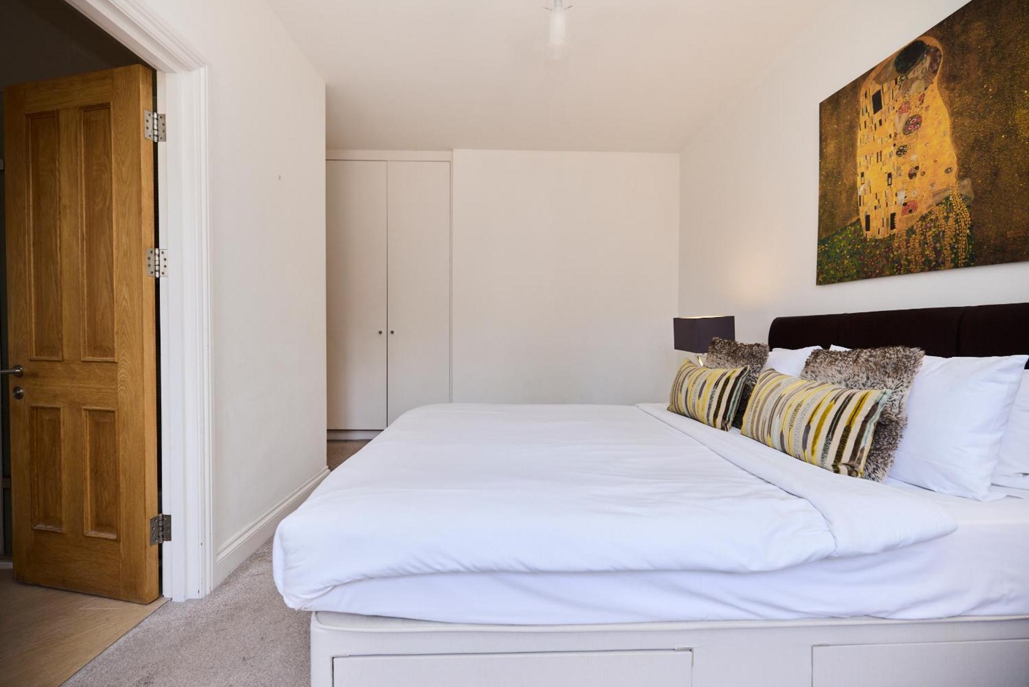 The Porchester Gardens - Modern & Bright 4bdr With Garden And Parking Appartement Londres