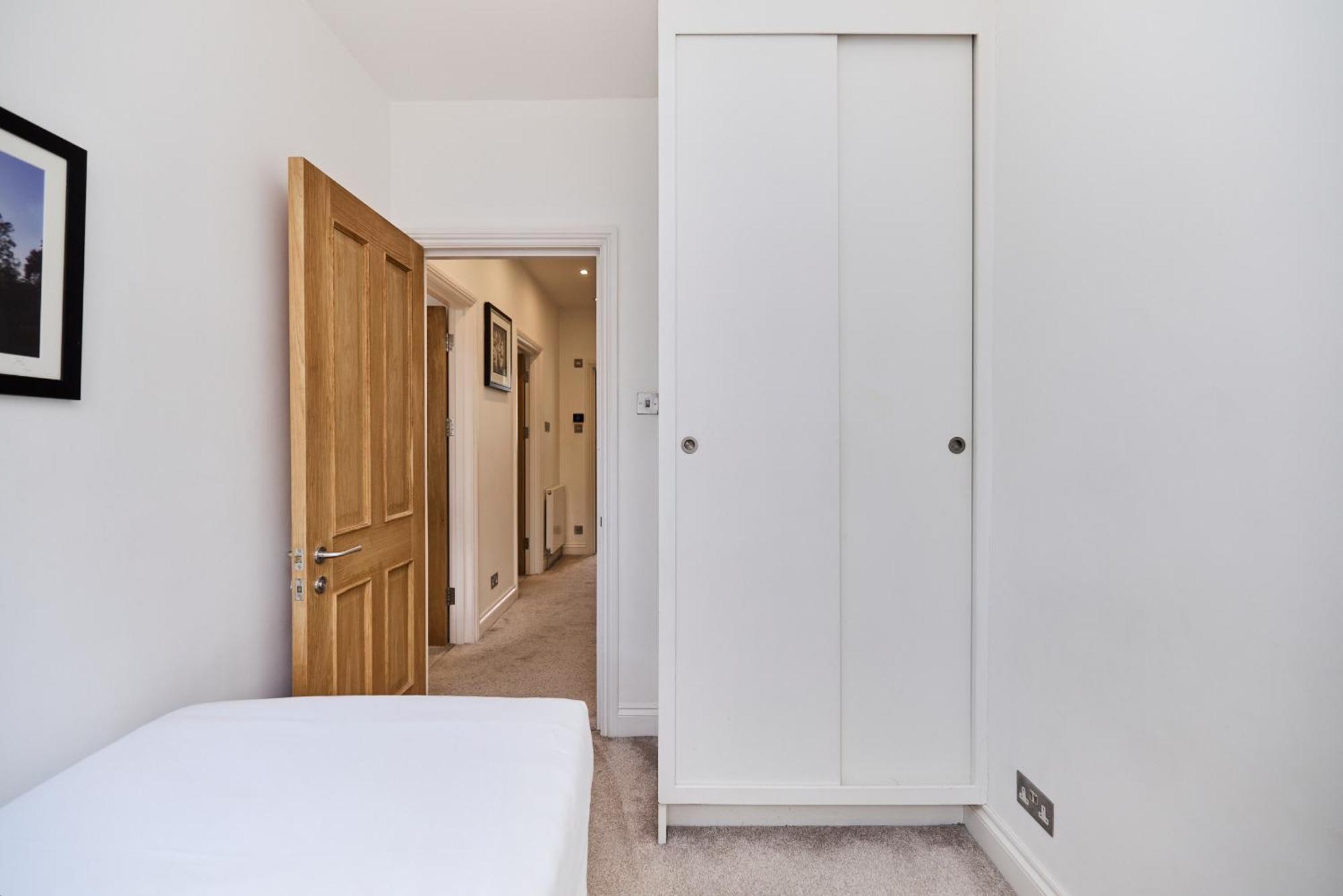 The Porchester Gardens - Modern & Bright 4bdr With Garden And Parking Appartement Londres