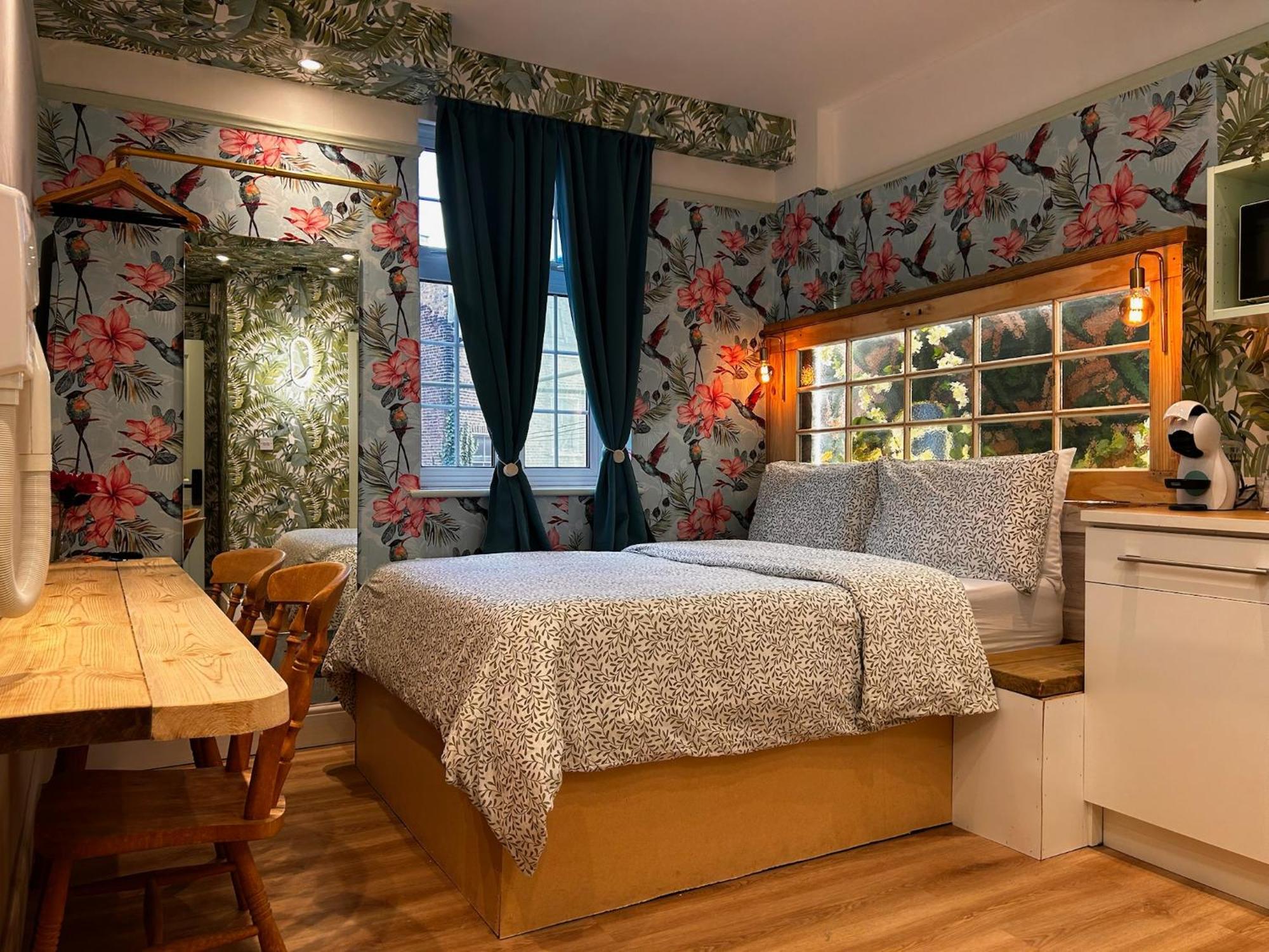 Rest Boutique Notting Hill