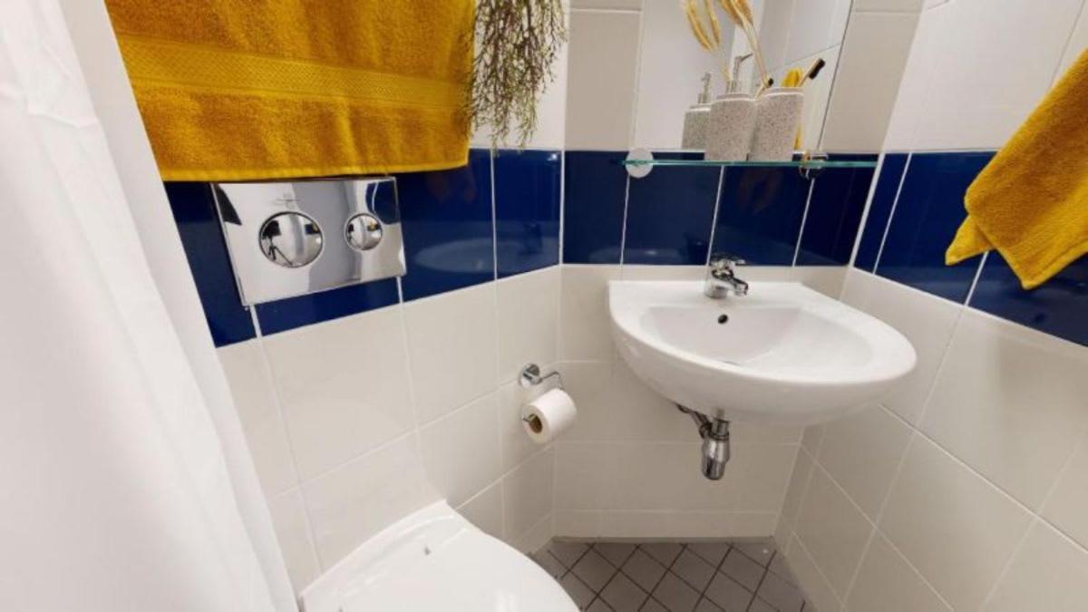 For Students Only Ensuite Bedrooms At Will Wyatt In London Apartment *