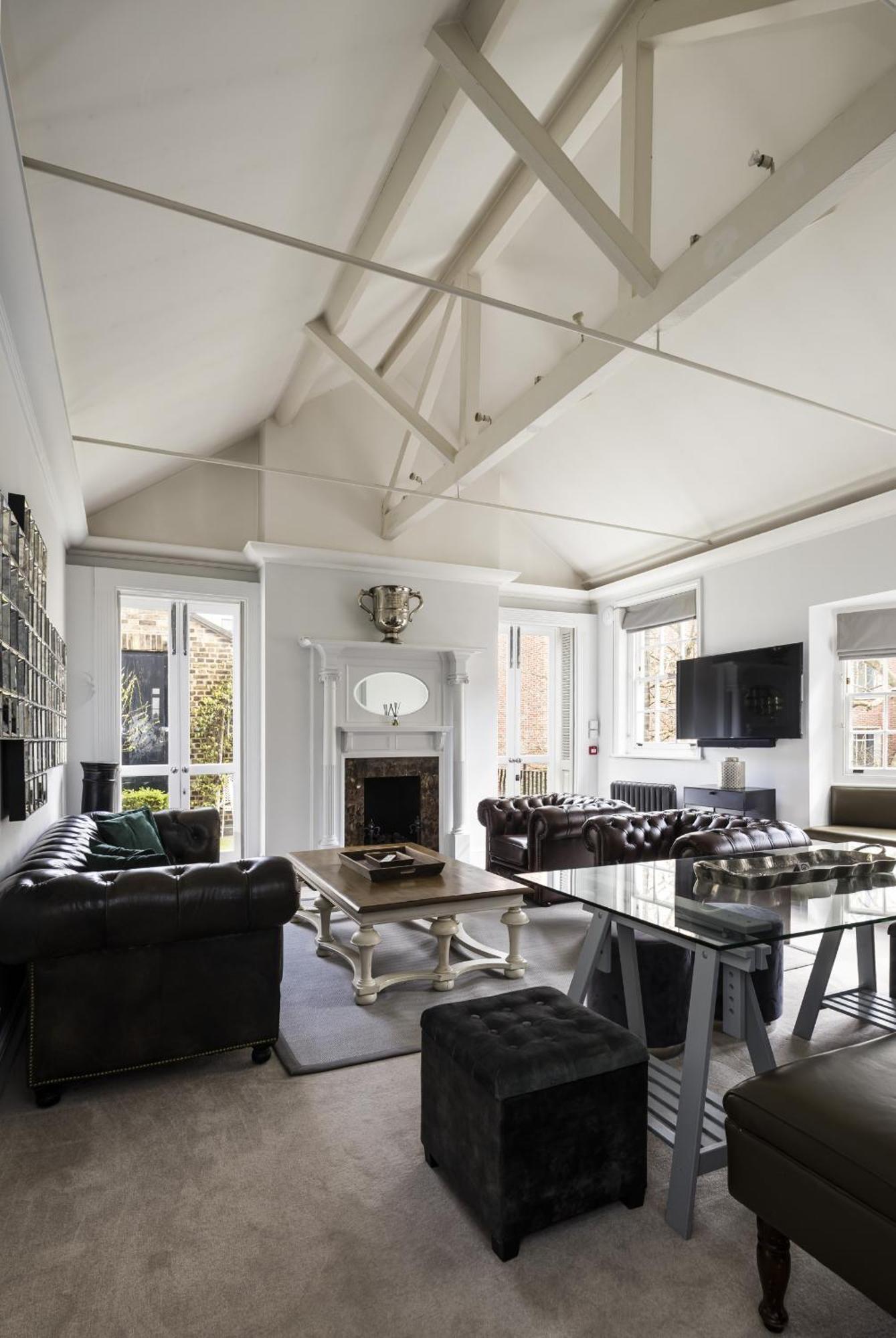 The Park Lane Penthouse Apartment