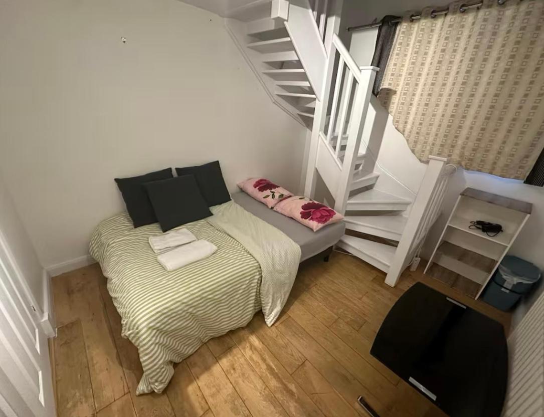 Cozy Rooms Near Central London * London
