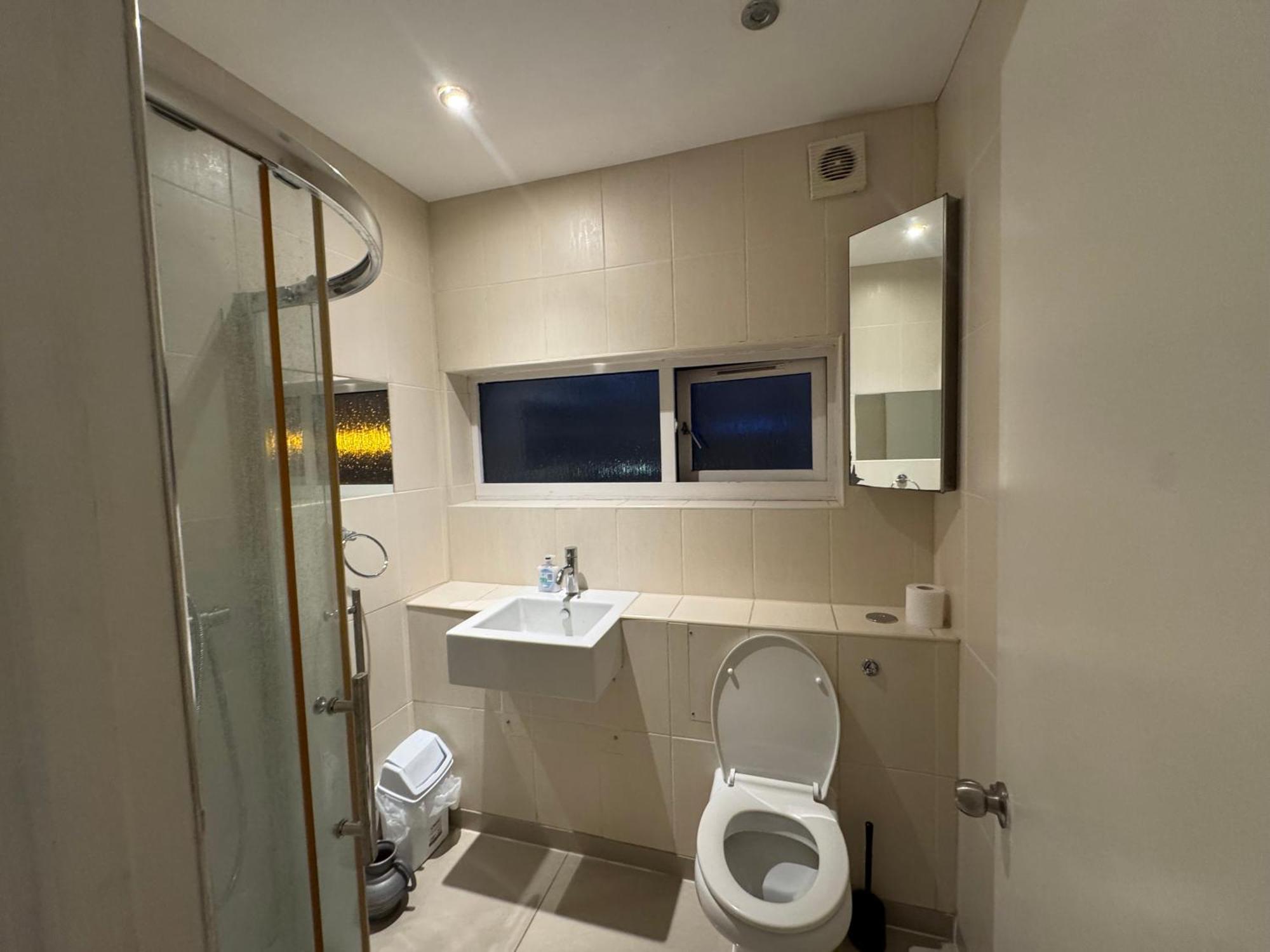 Cozy Rooms Near Central London *