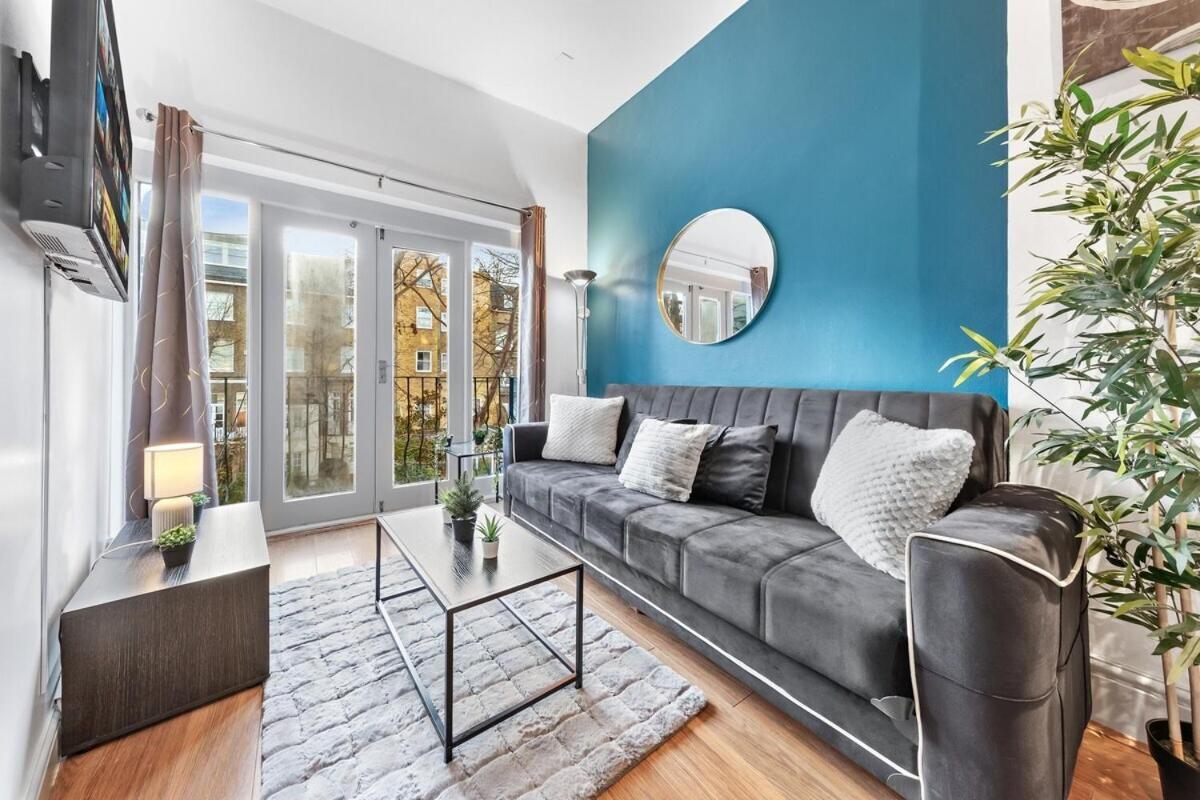 Leilighet Luxurious 3 Bedroom Flat With Balcony In Kensington For 7 Next To Station Near Harrods