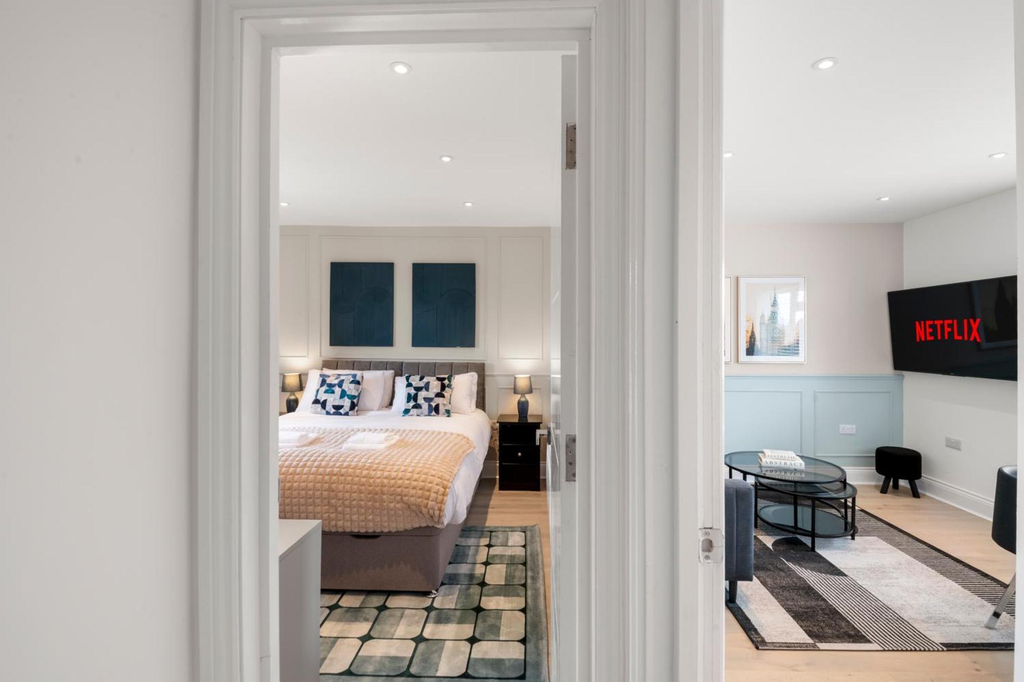 Relax In Style I Business & Leisure I Free Parking Apartment *