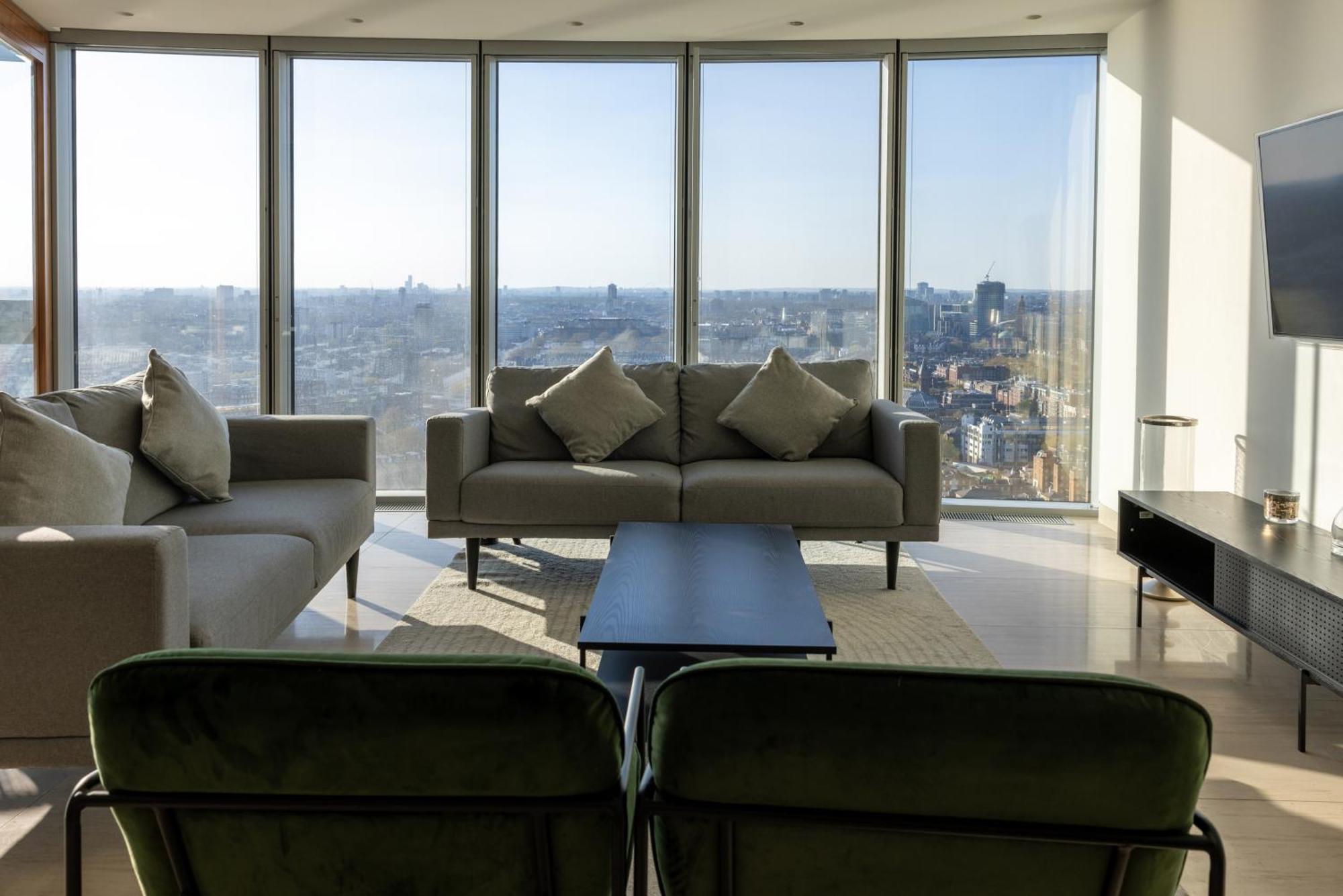 Appartement Luxury With Pool, Gym, Spa, Free Parking 3 Bedroom *