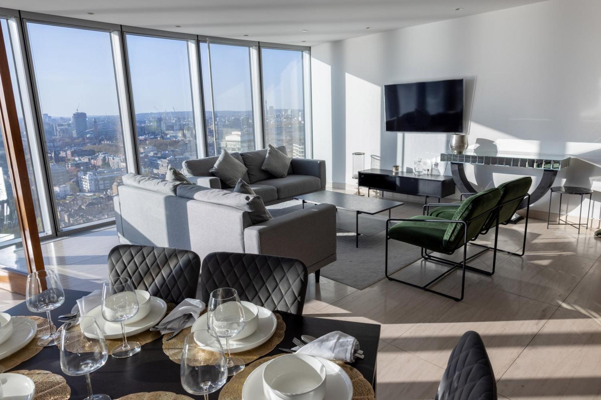 Apartment Luxury With Pool, Gym, Spa, Free Parking 3 Bedroom