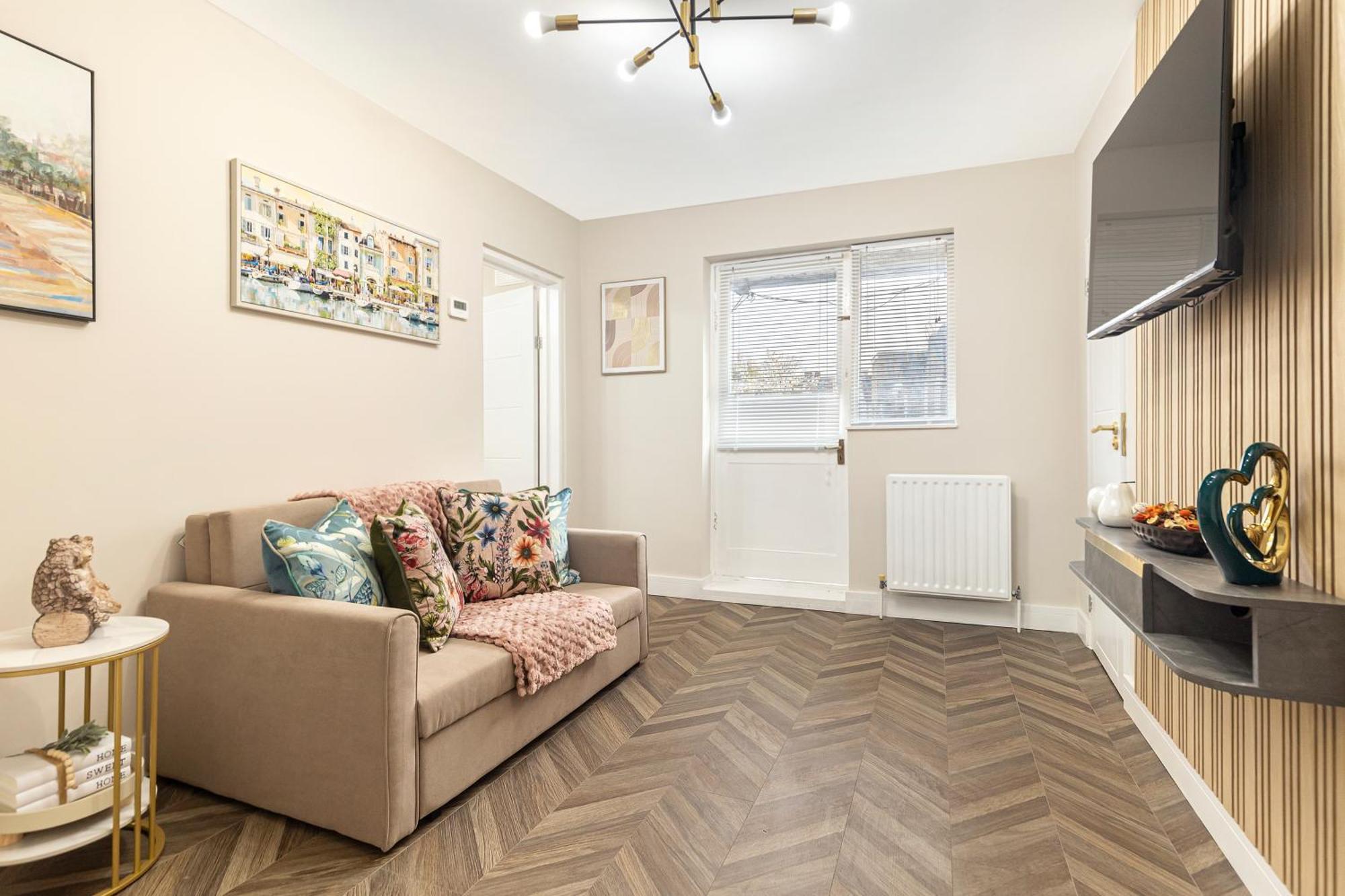 Stylish Gem Next Transport Easy Access Ctr Lejlighed London