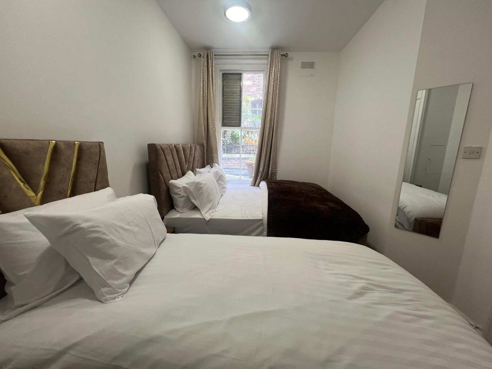 Lägenhet Chic 1-bed Flat In The Heart Of Soho Wardour Street 1wd